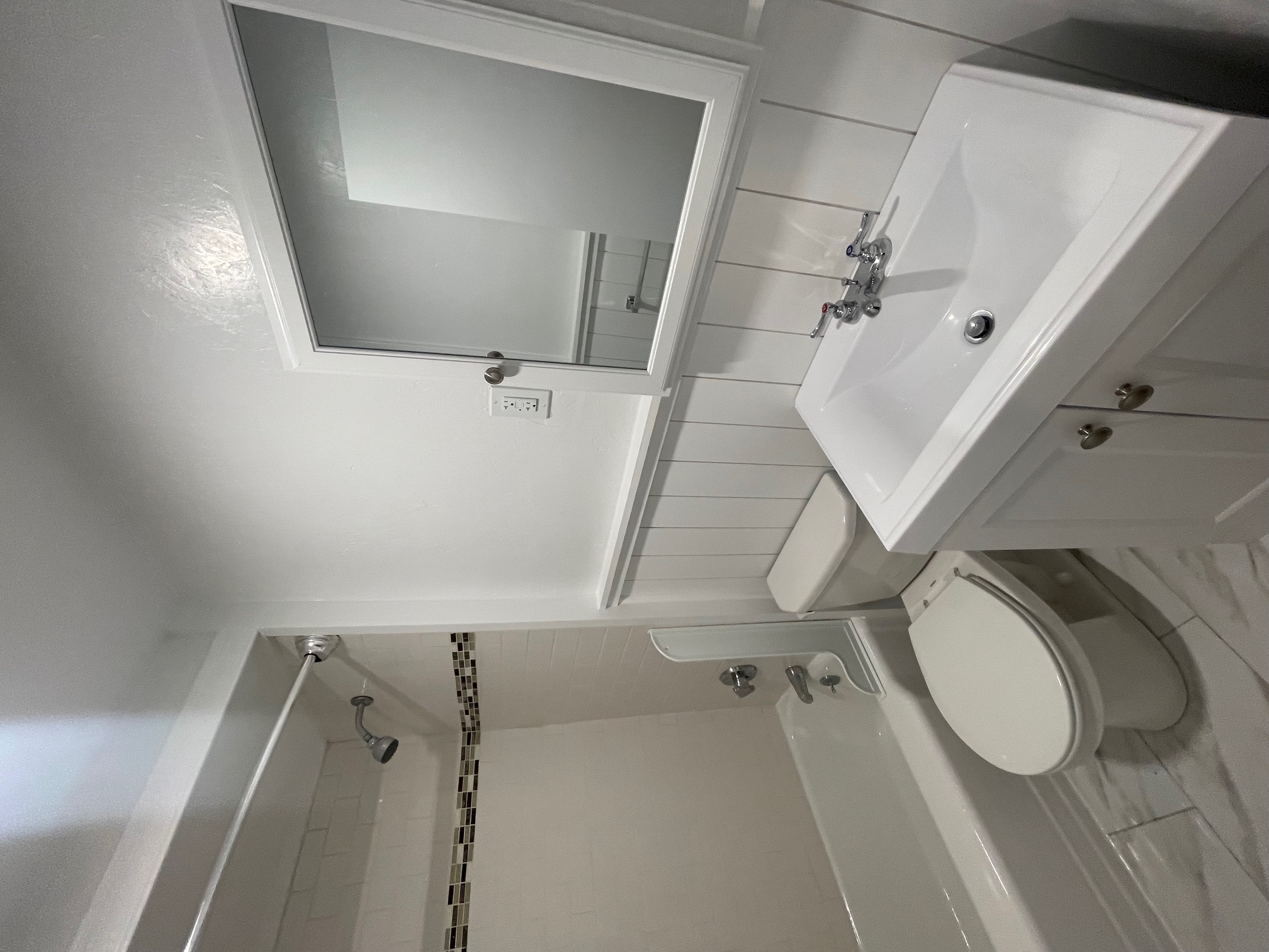 2 Cypress St, Spring Hill