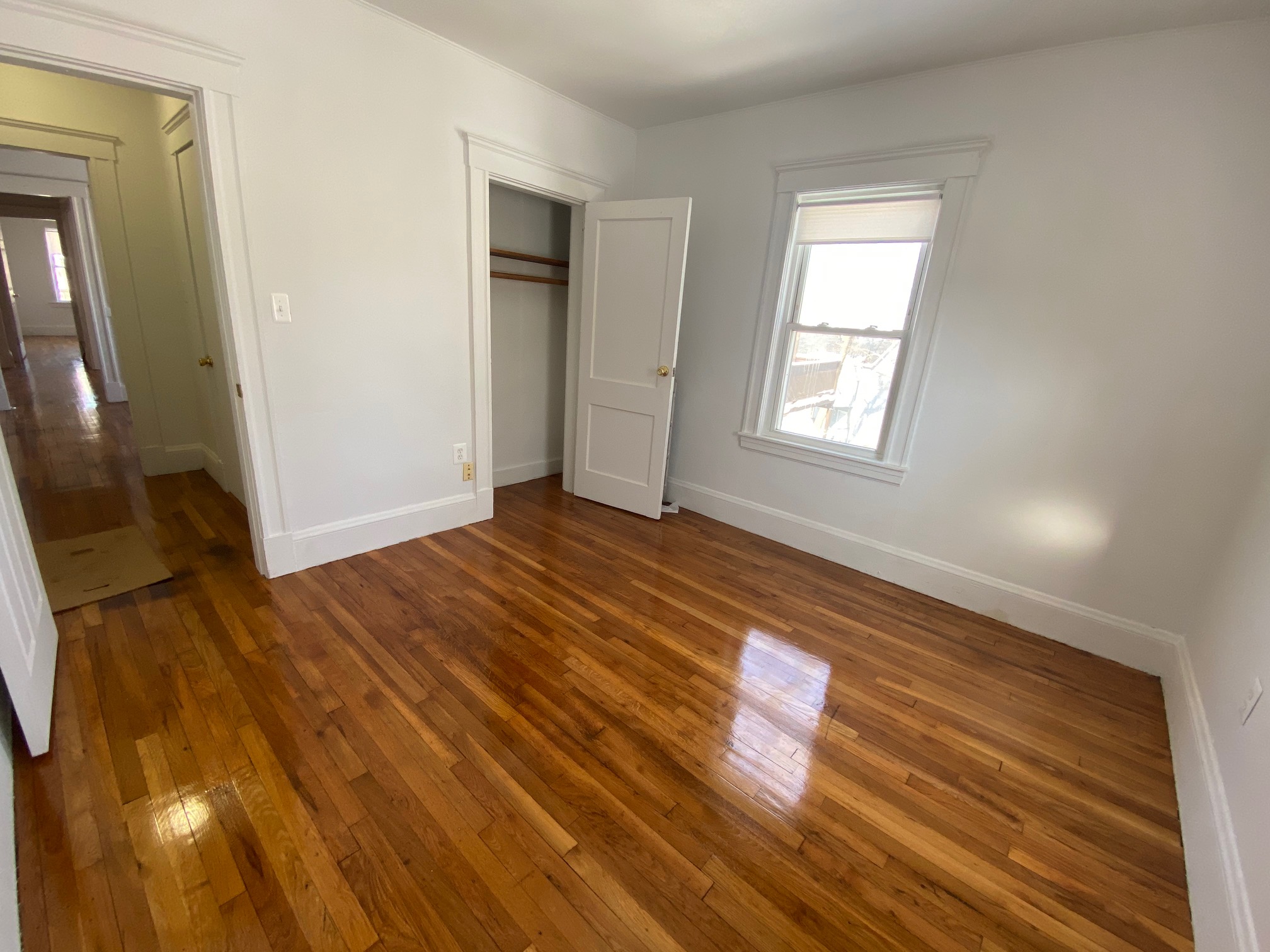 524 Hyde Park Ave, Roslindale