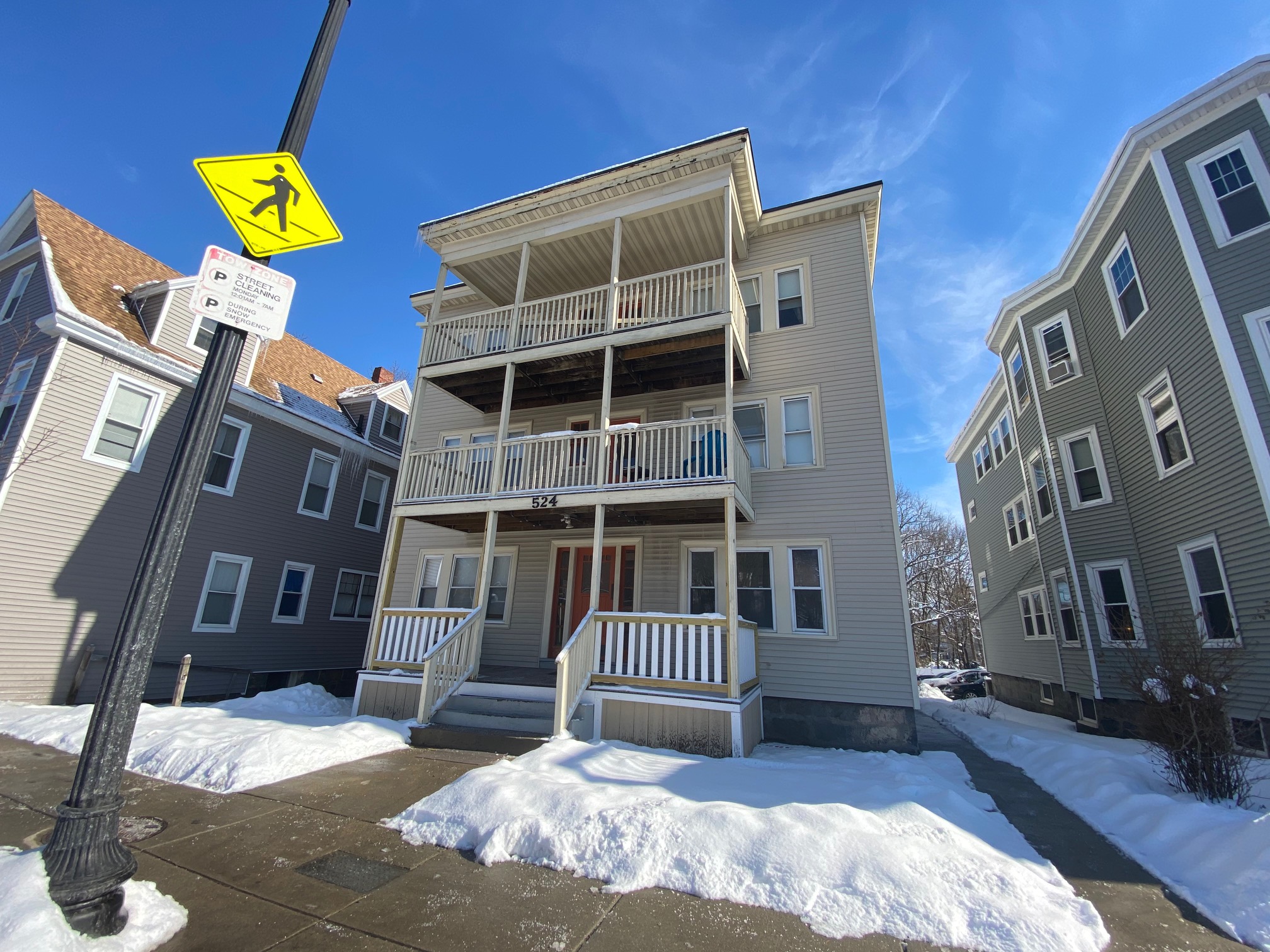 524 Hyde Park Ave, Roslindale