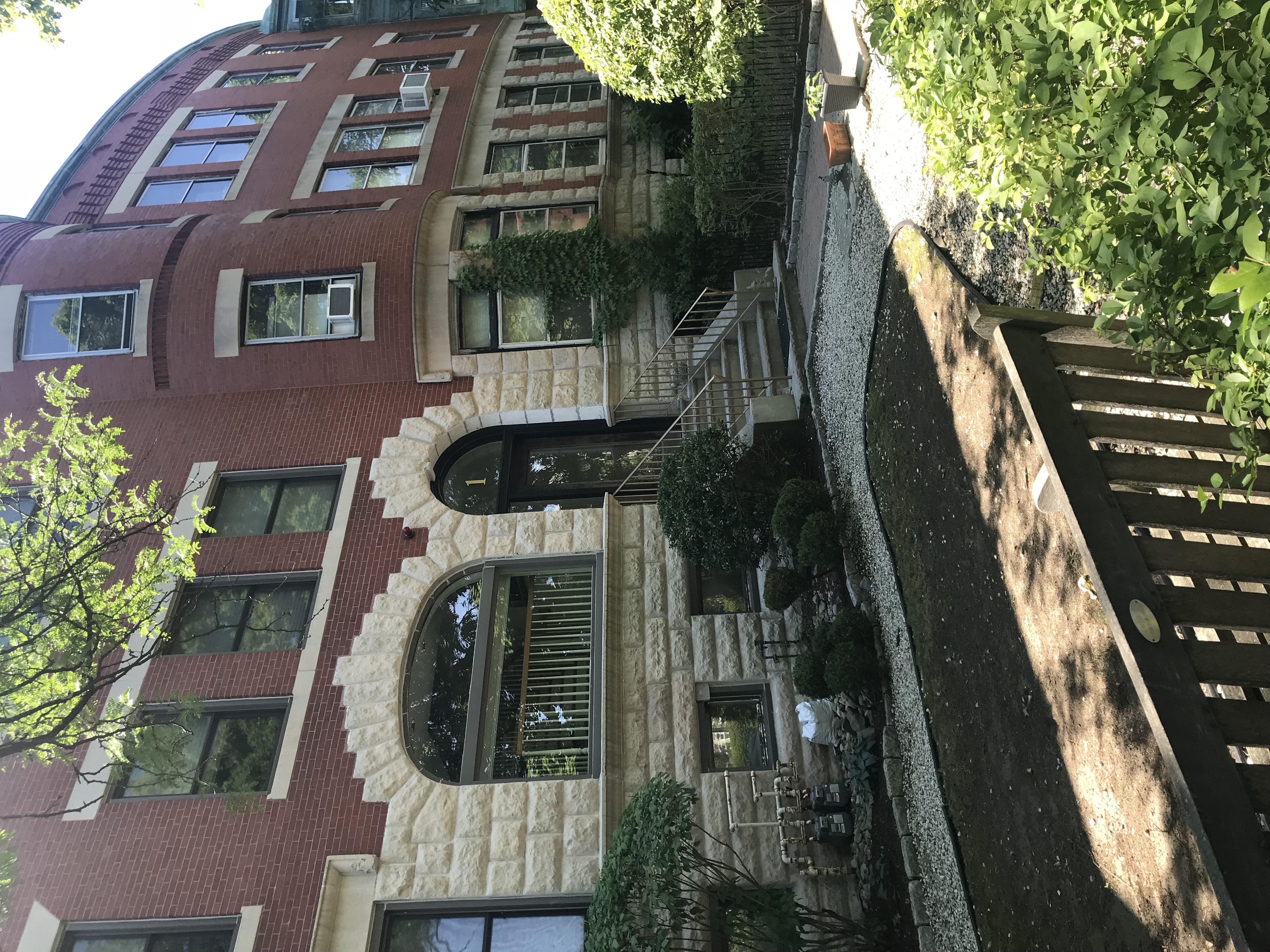 1 Clinton Path, Chestnut Hill