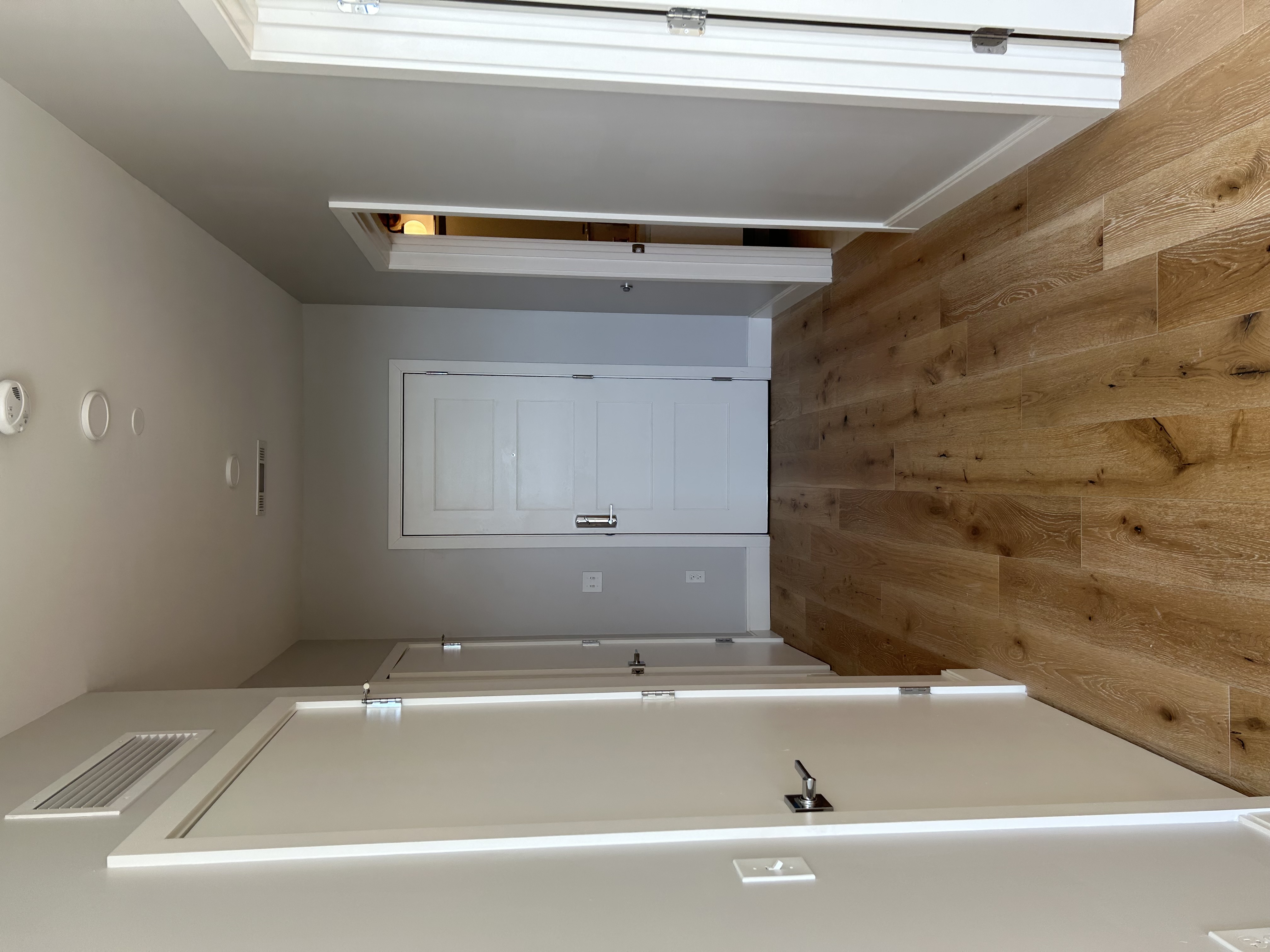 191 Washington St, Brighton