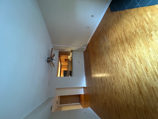 345 Franklin St, Riverside