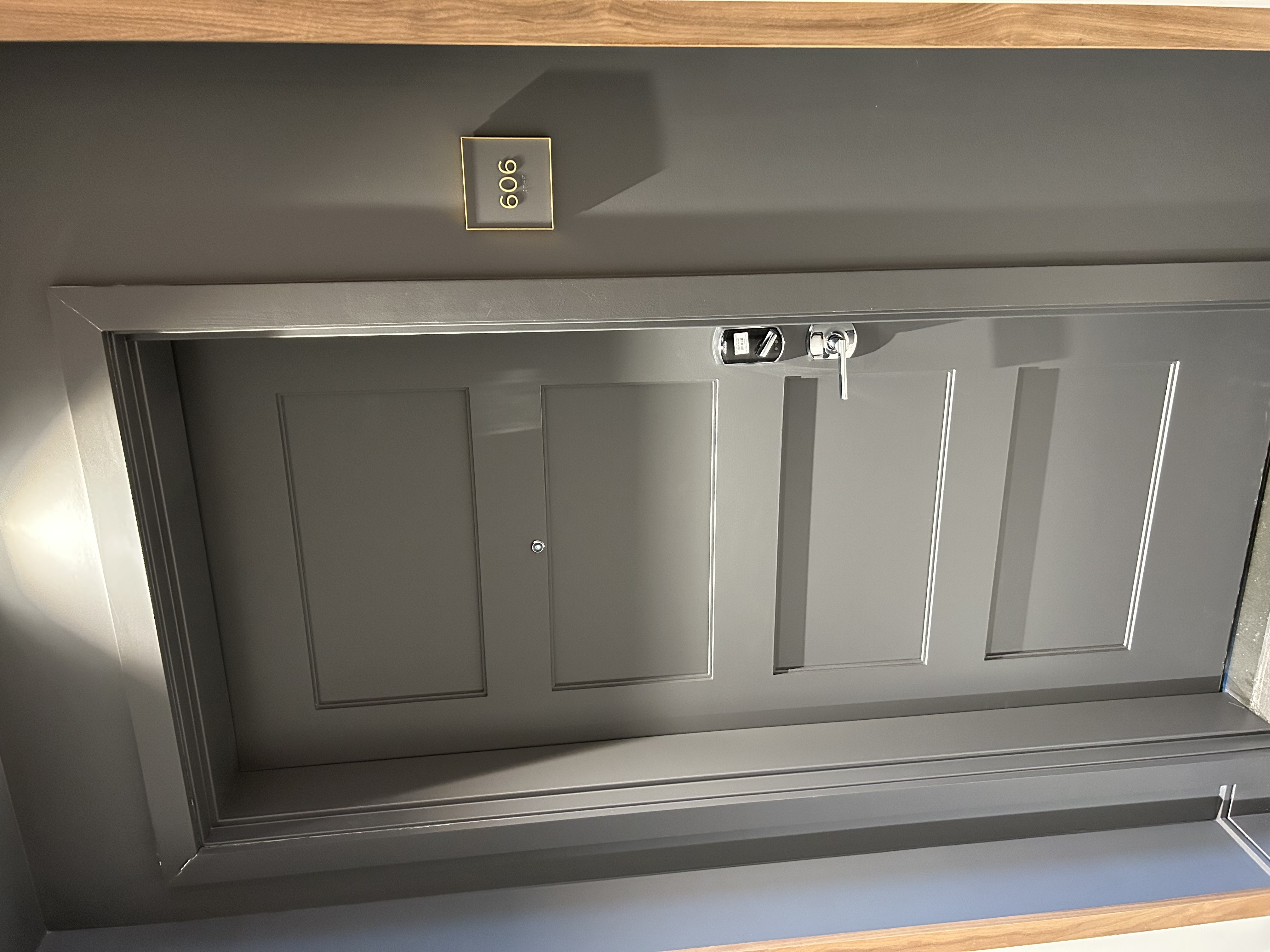 191 Washington St, Brighton