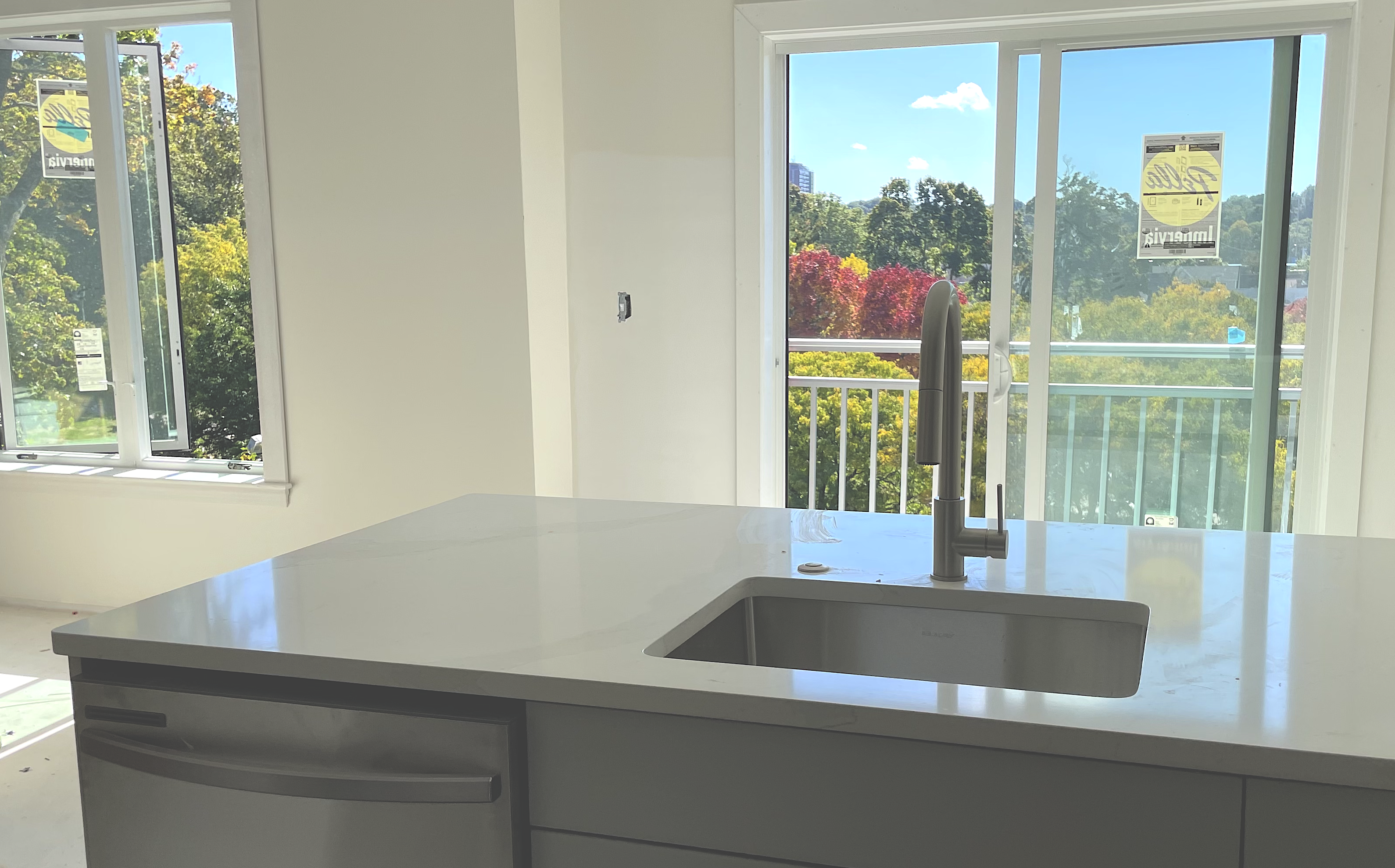 458 Washington St, Brighton