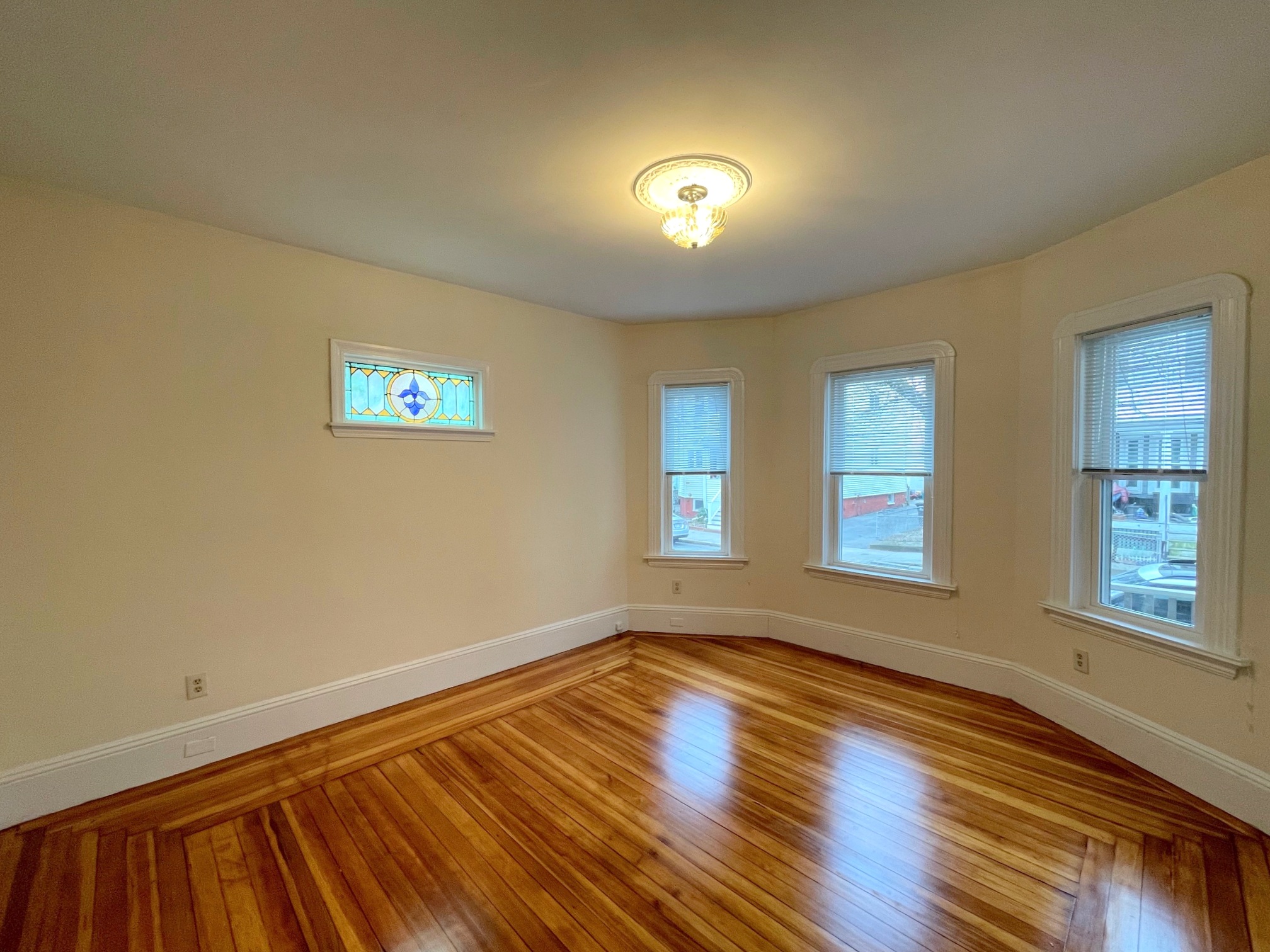 32 Prichard Ave, Powder House Square