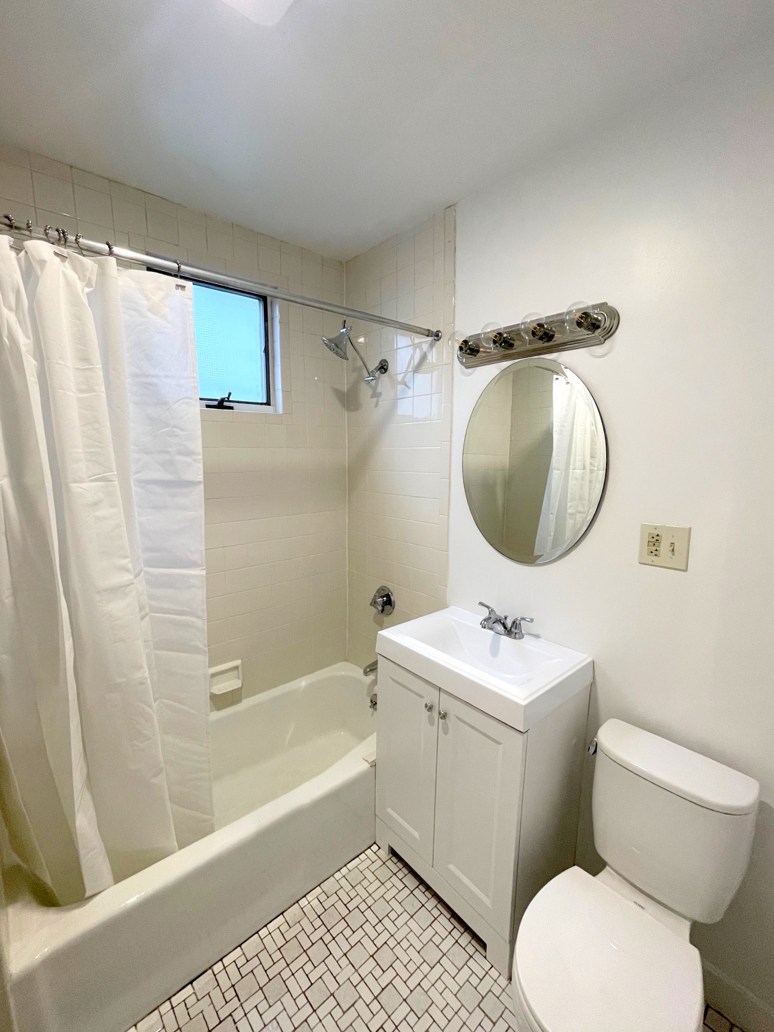 32 Prichard Ave, Powder House Square