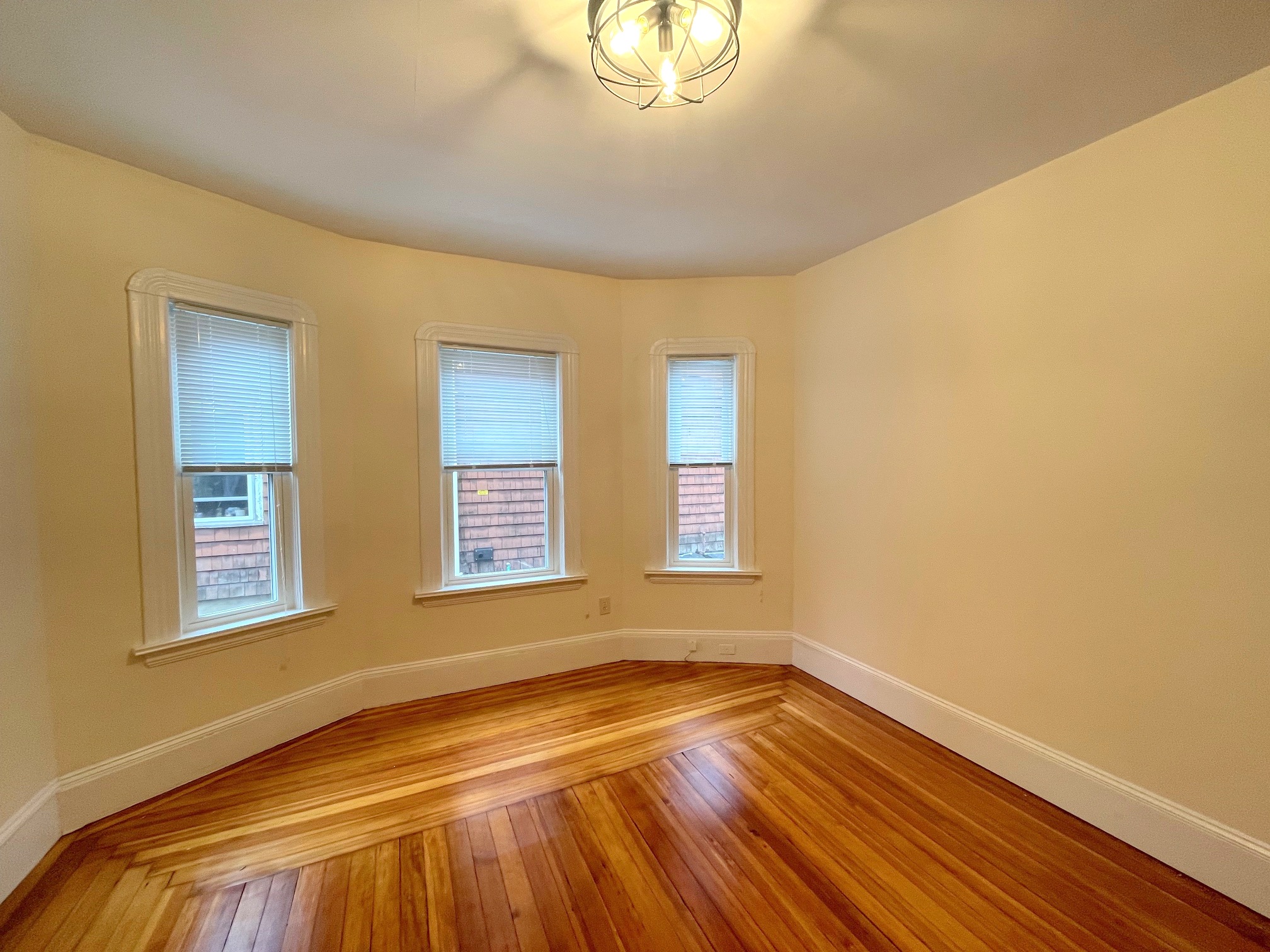 32 Prichard Ave, Powder House Square