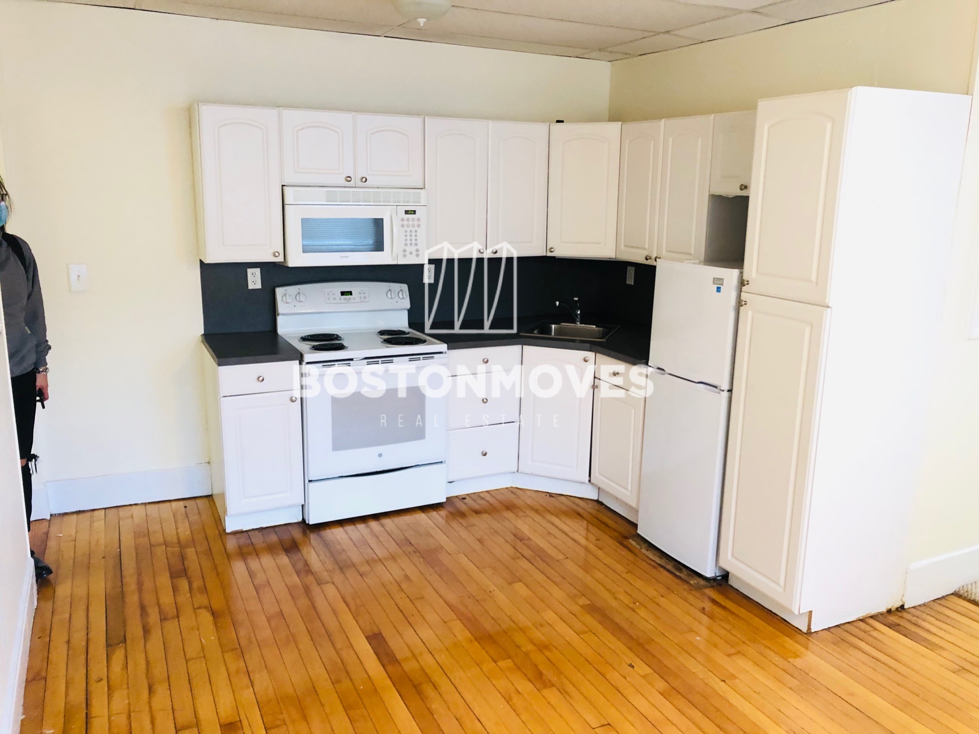 437 Cambridge St, Allston