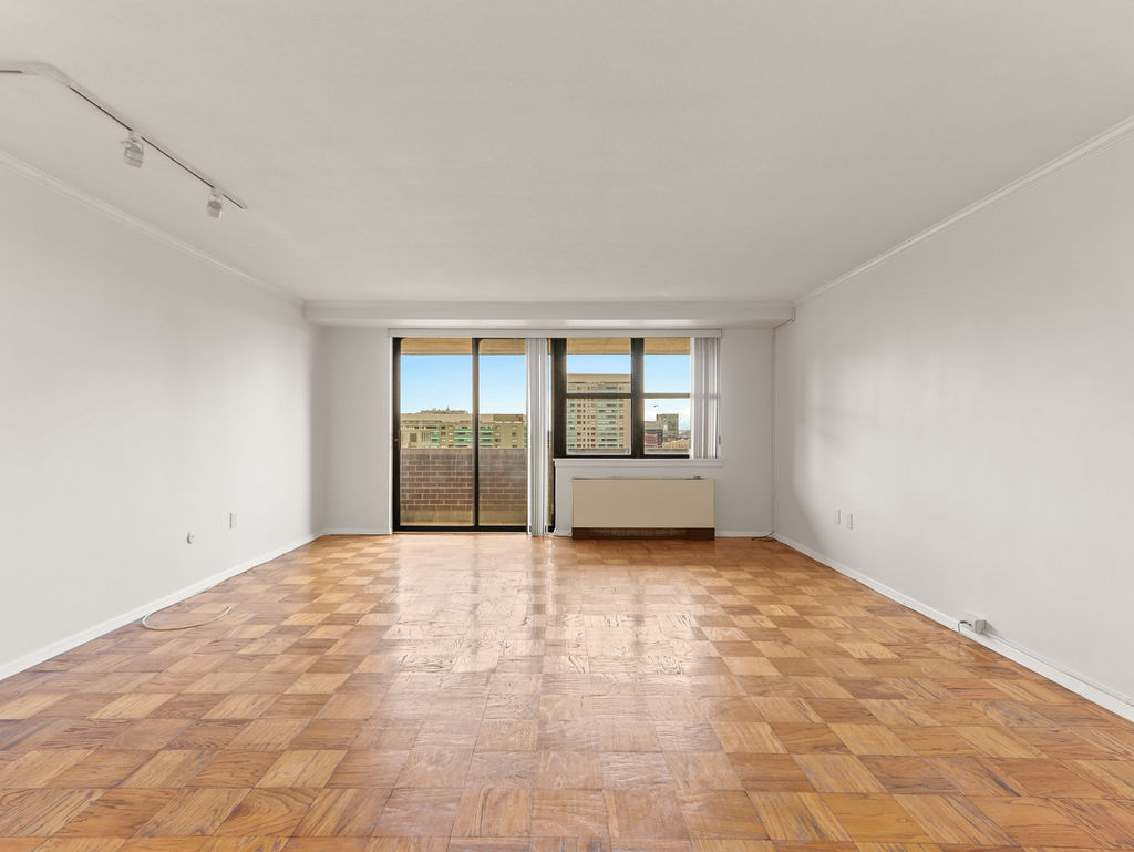 9 Hawthorne Pl, West End