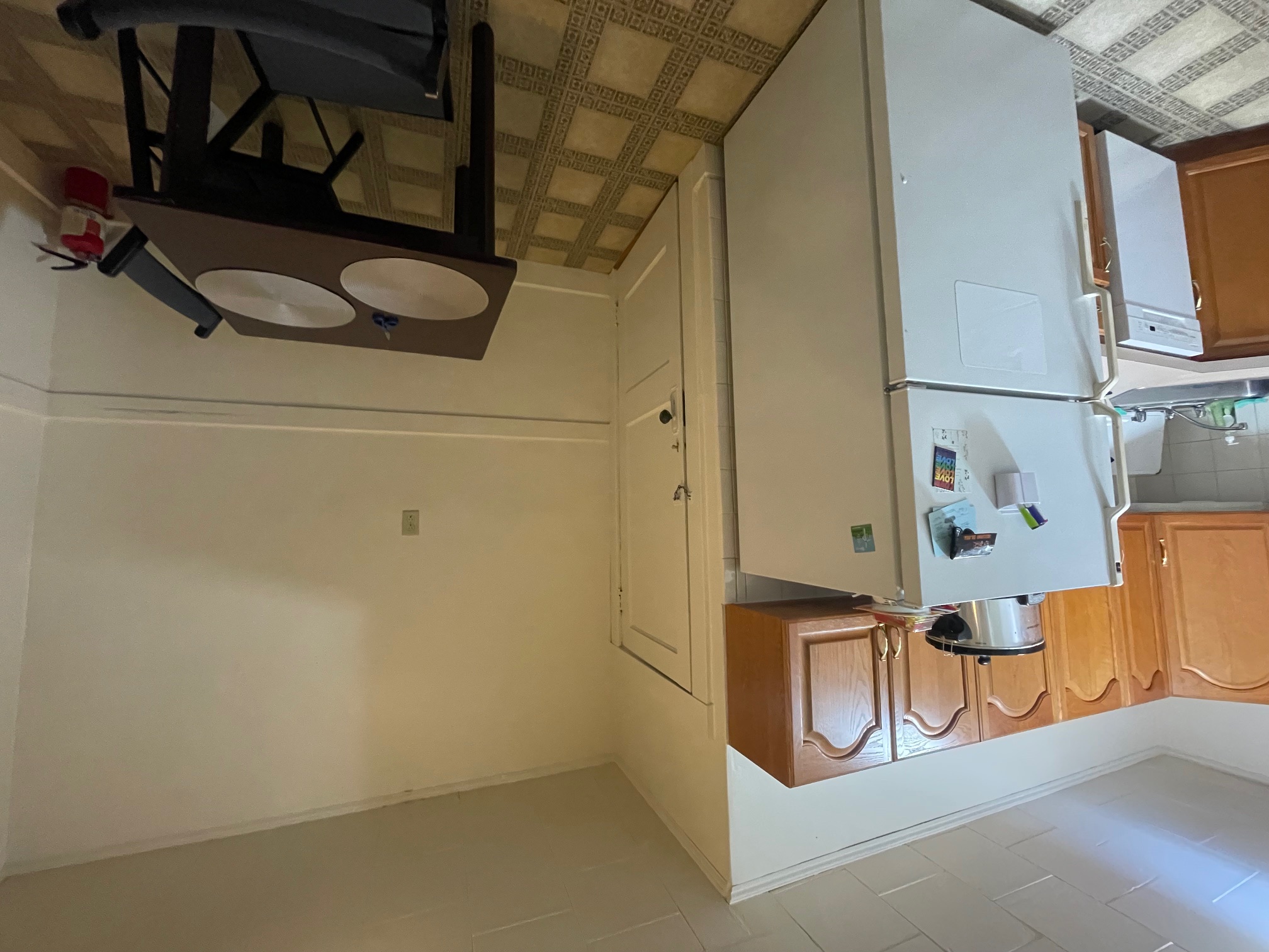 36 College Ave, Tufts