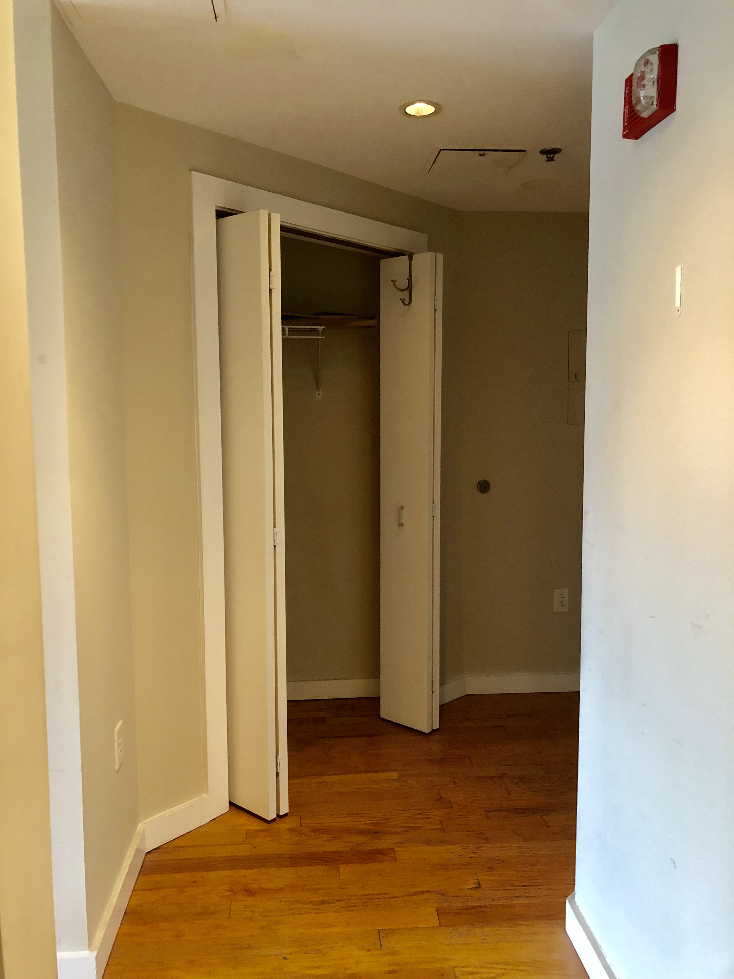 534 Commonwealth Ave, Fenway