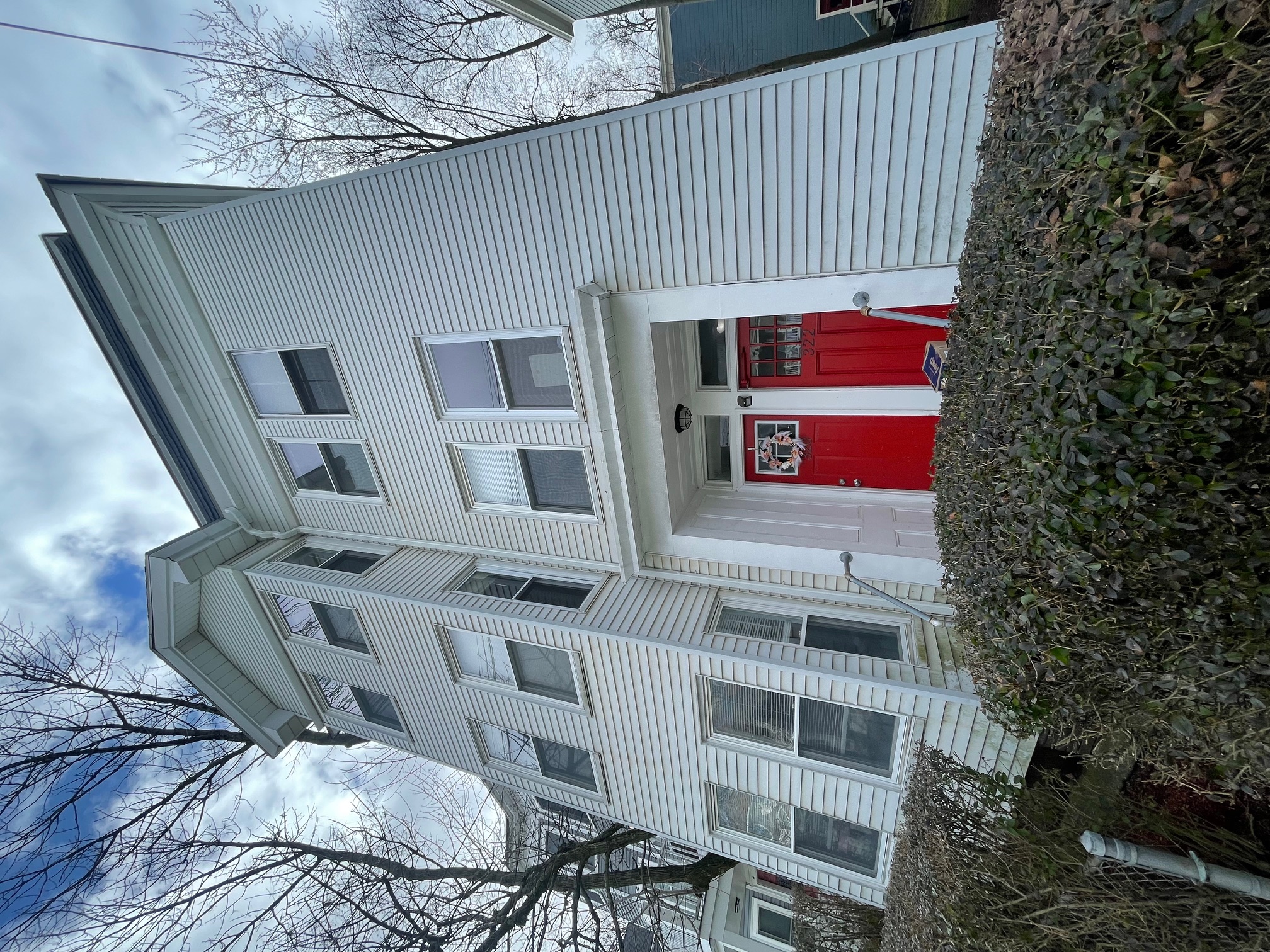 322 Beacon St, Ward Two