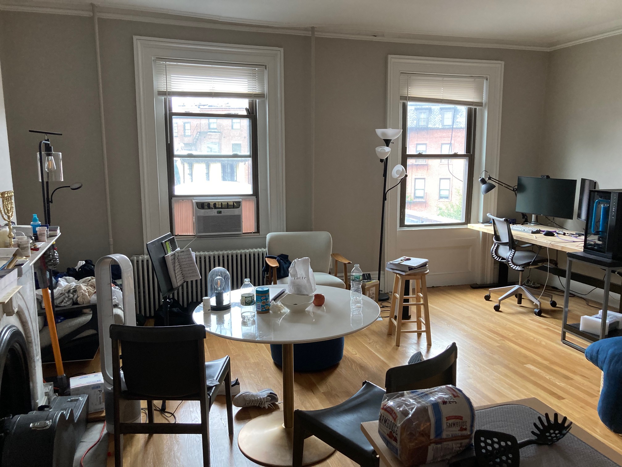 82 Charles St, Beacon Hill