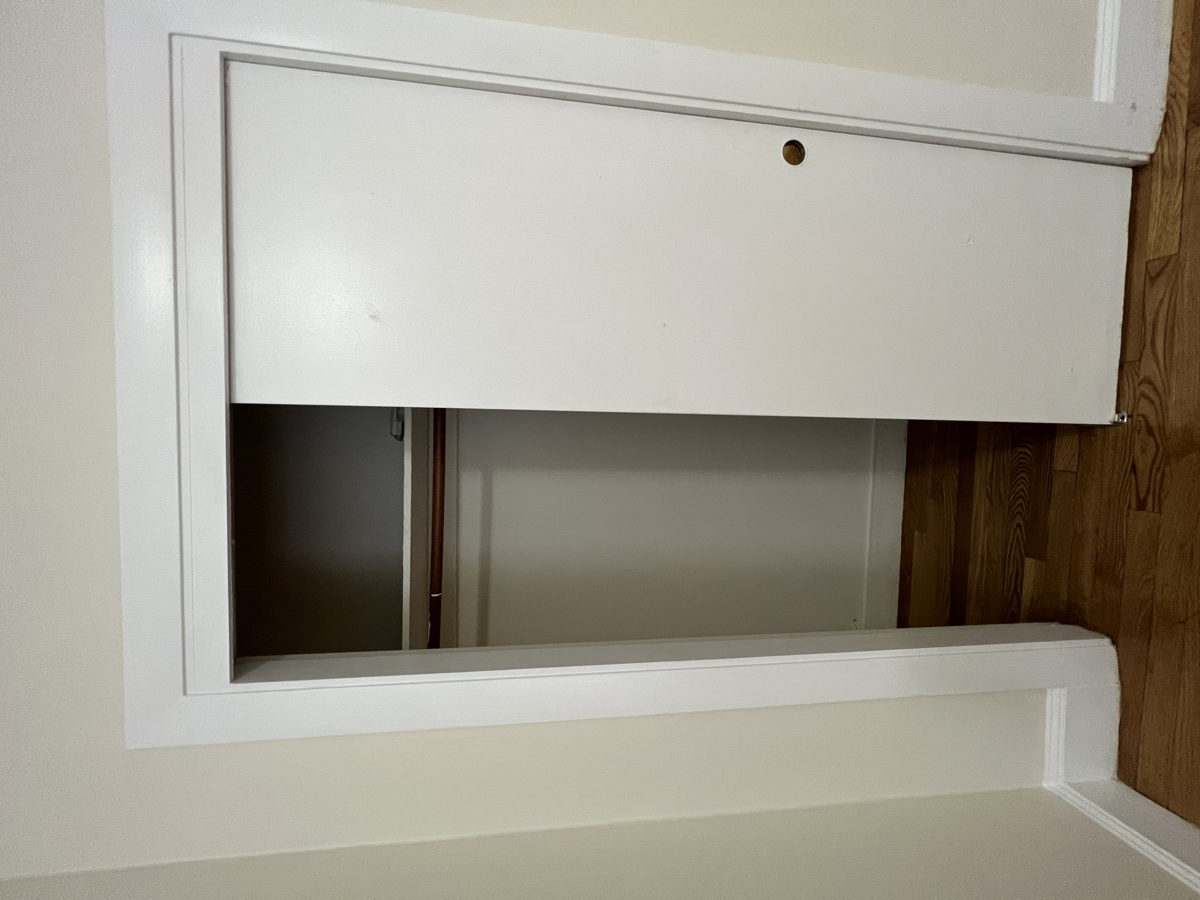 33 Lancaster Ter, Washington Square