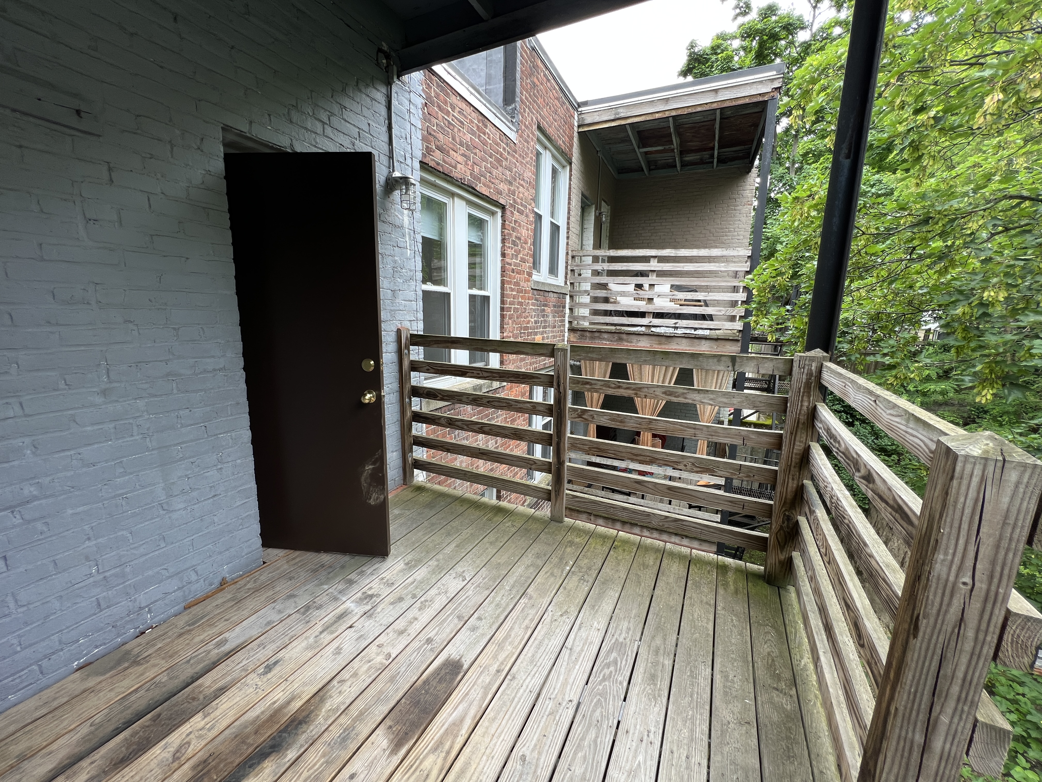 33 Lancaster Ter, Washington Square