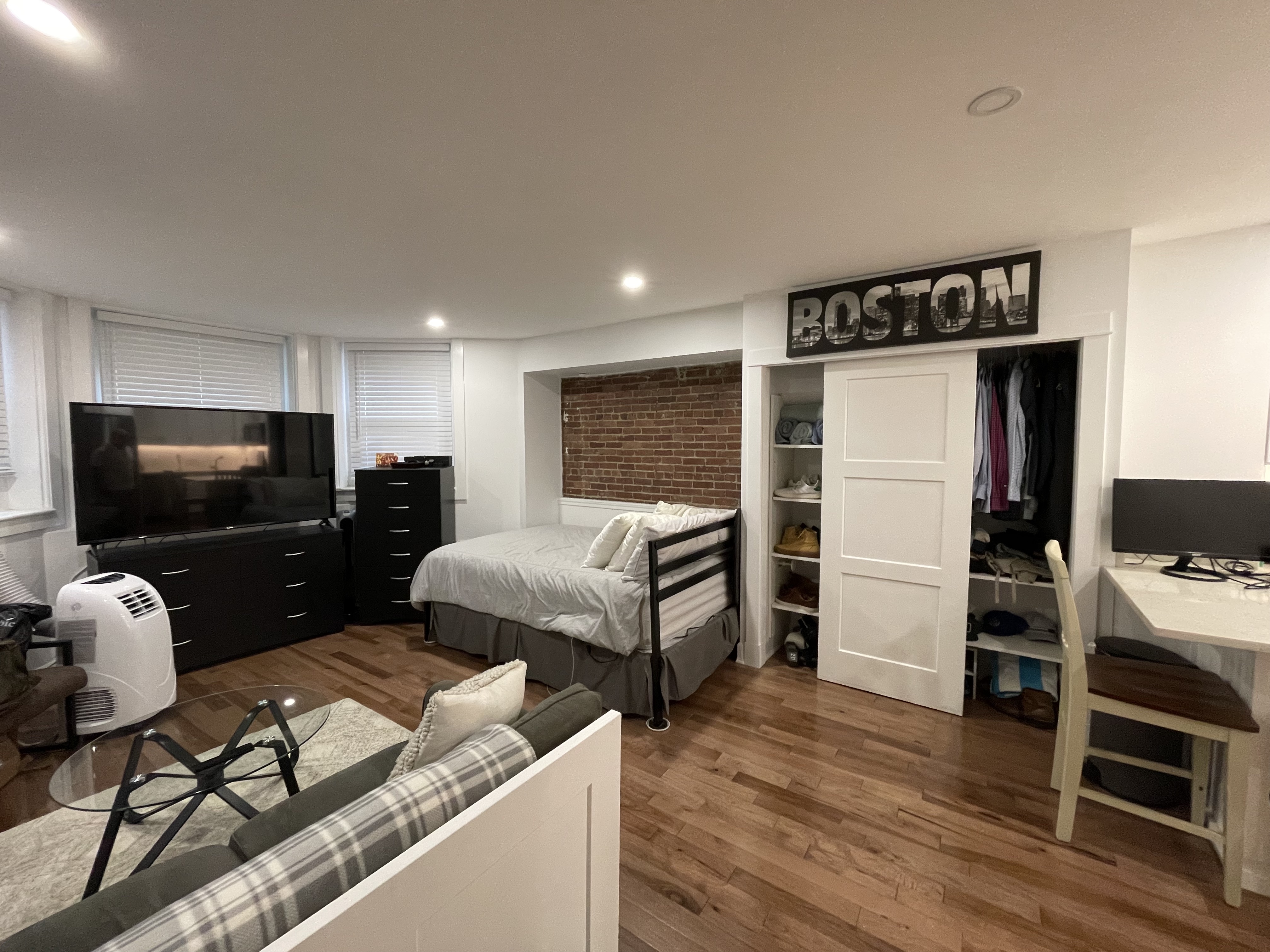 144 Commonwealth Ave, Back Bay