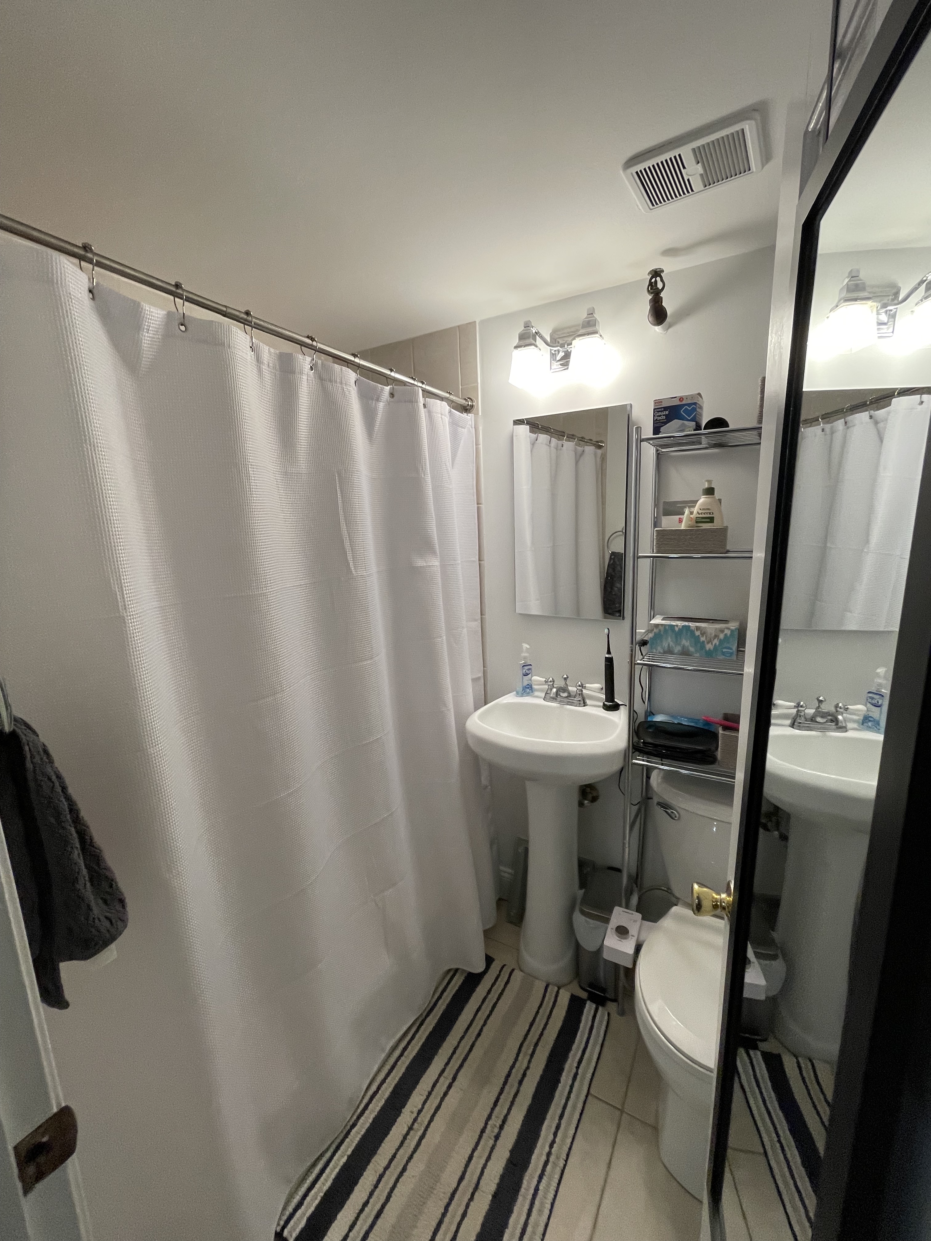 144 Commonwealth Ave, Back Bay