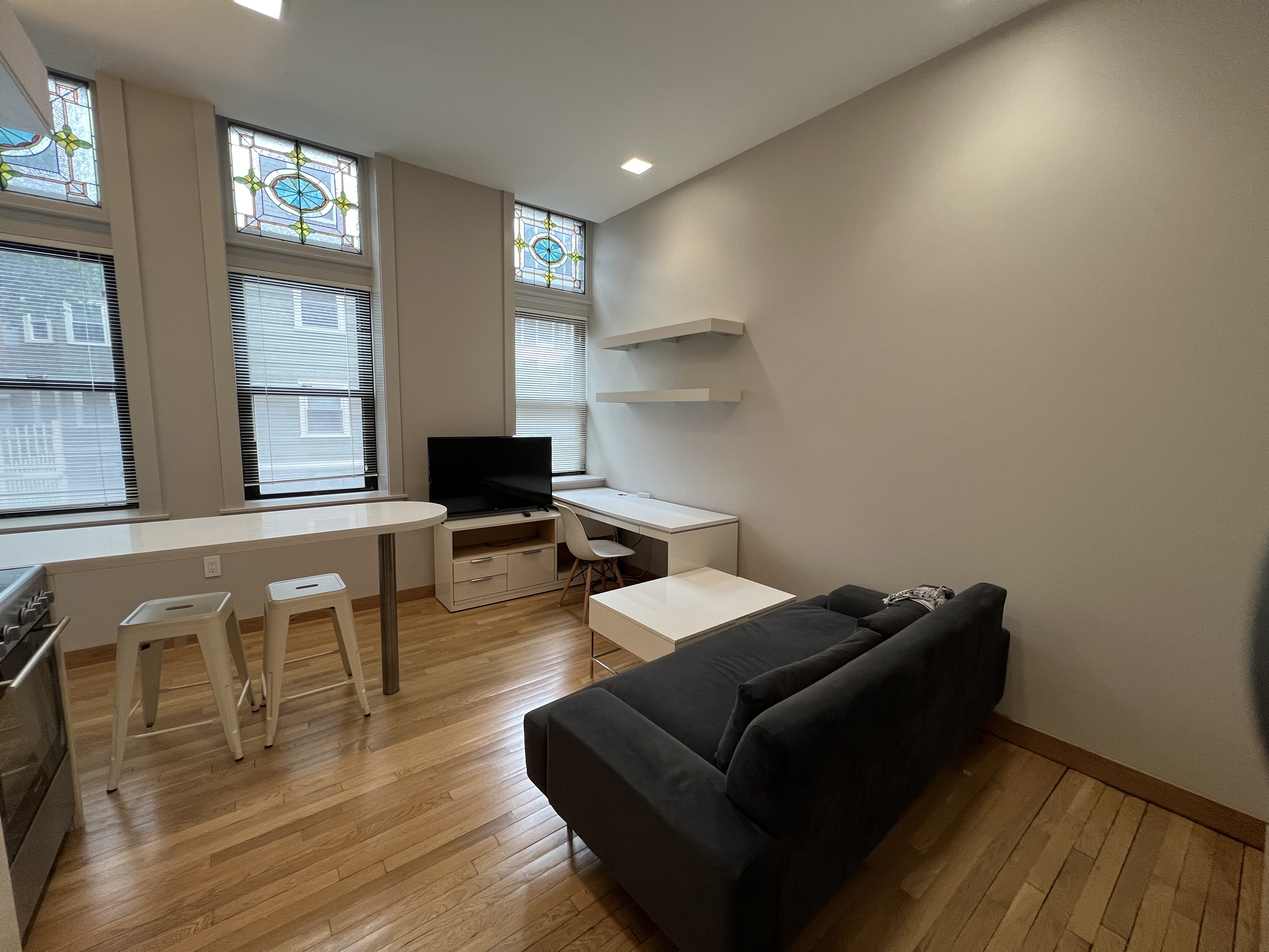 115 Mount Auburn St, Harvard Square