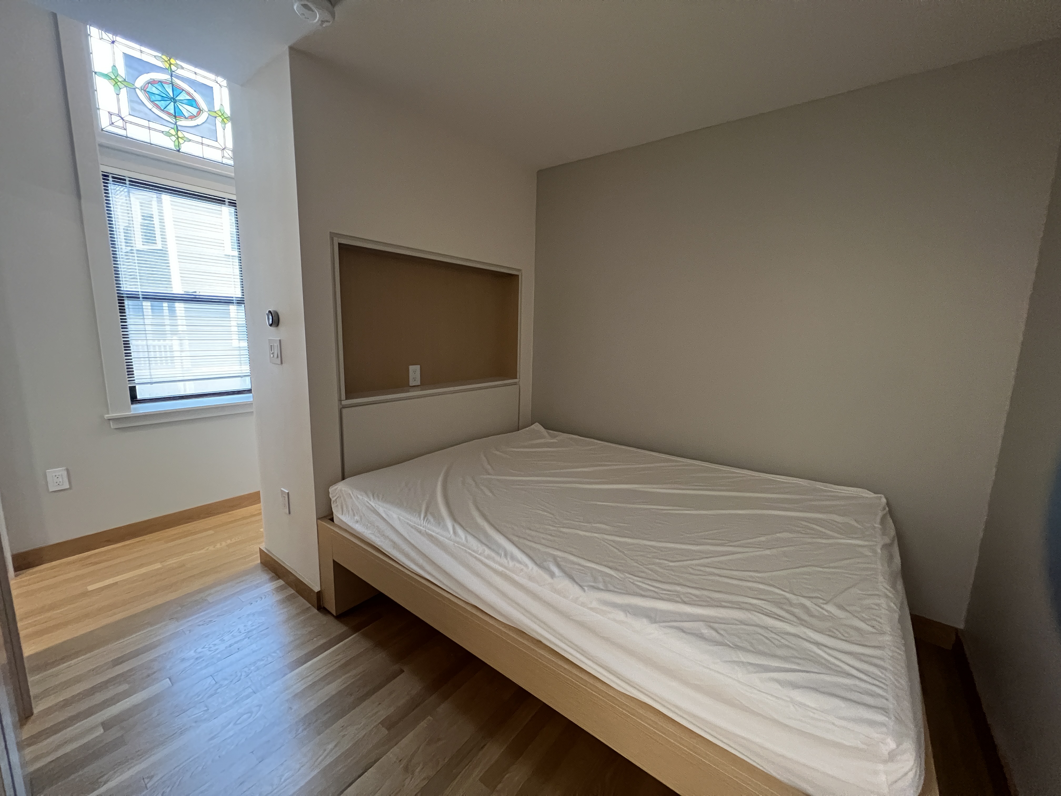 115 Mount Auburn St, Harvard Square