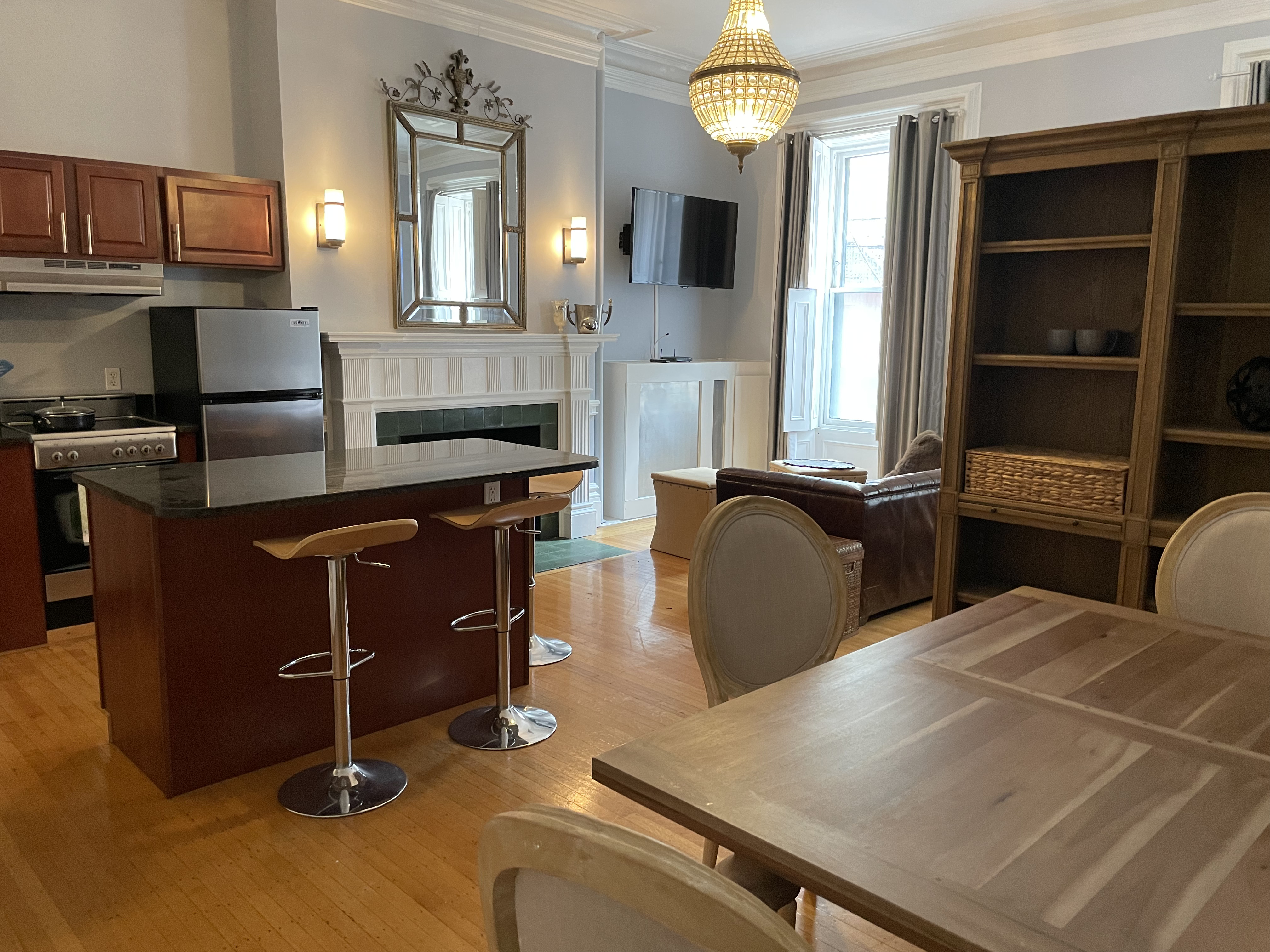 105 Beacon St, Back Bay