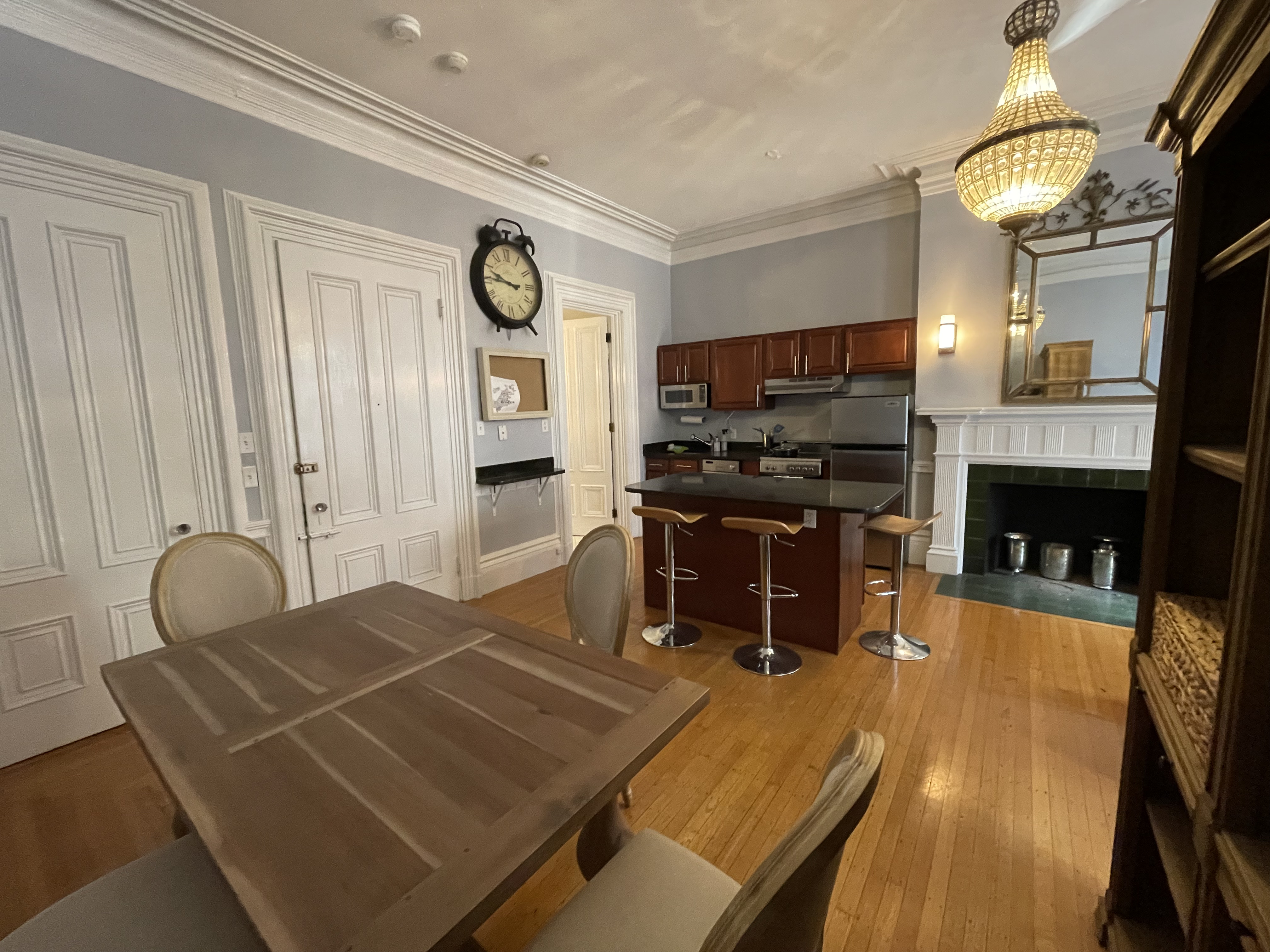 105 Beacon St, Back Bay