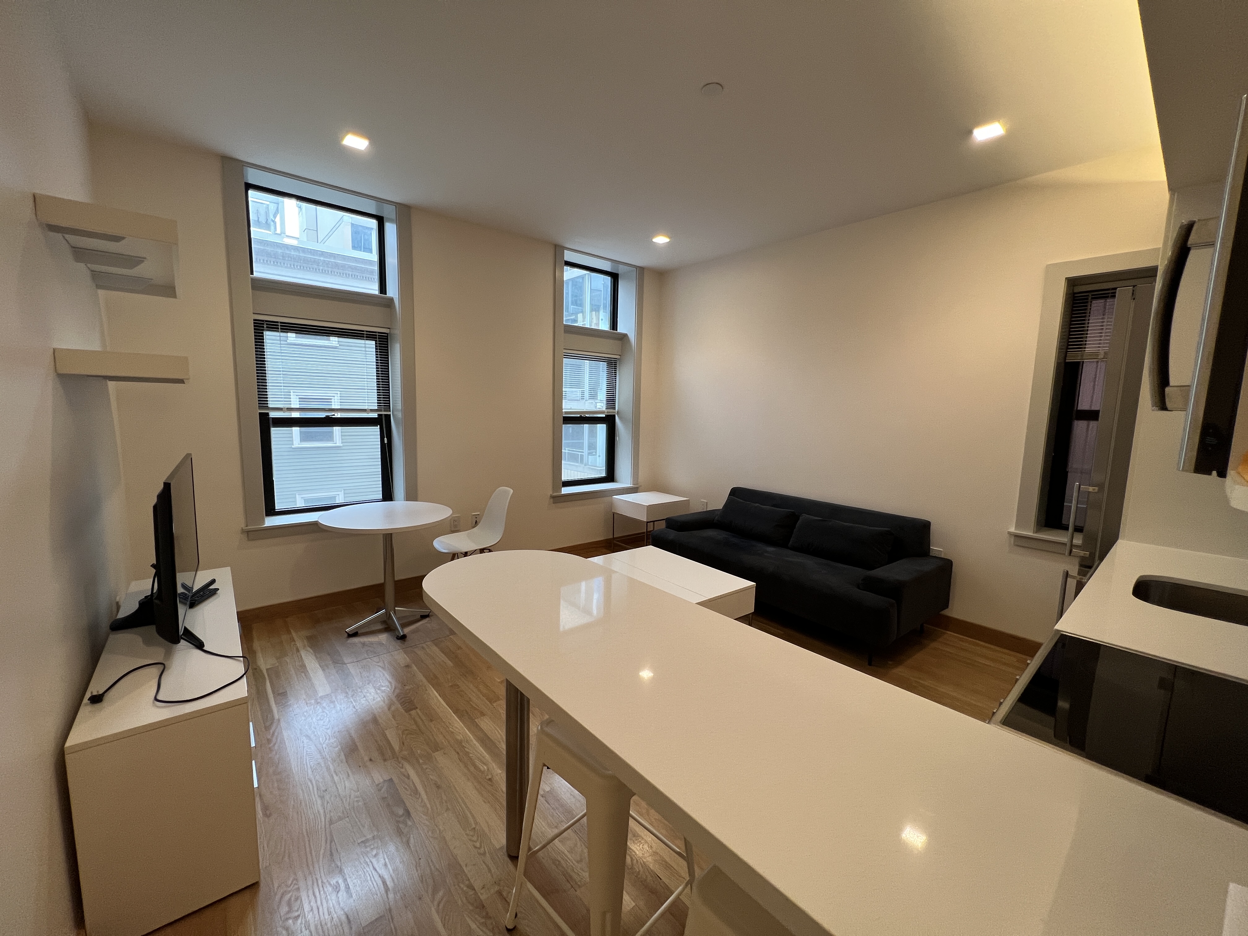 115 Mount Auburn St, Harvard Square