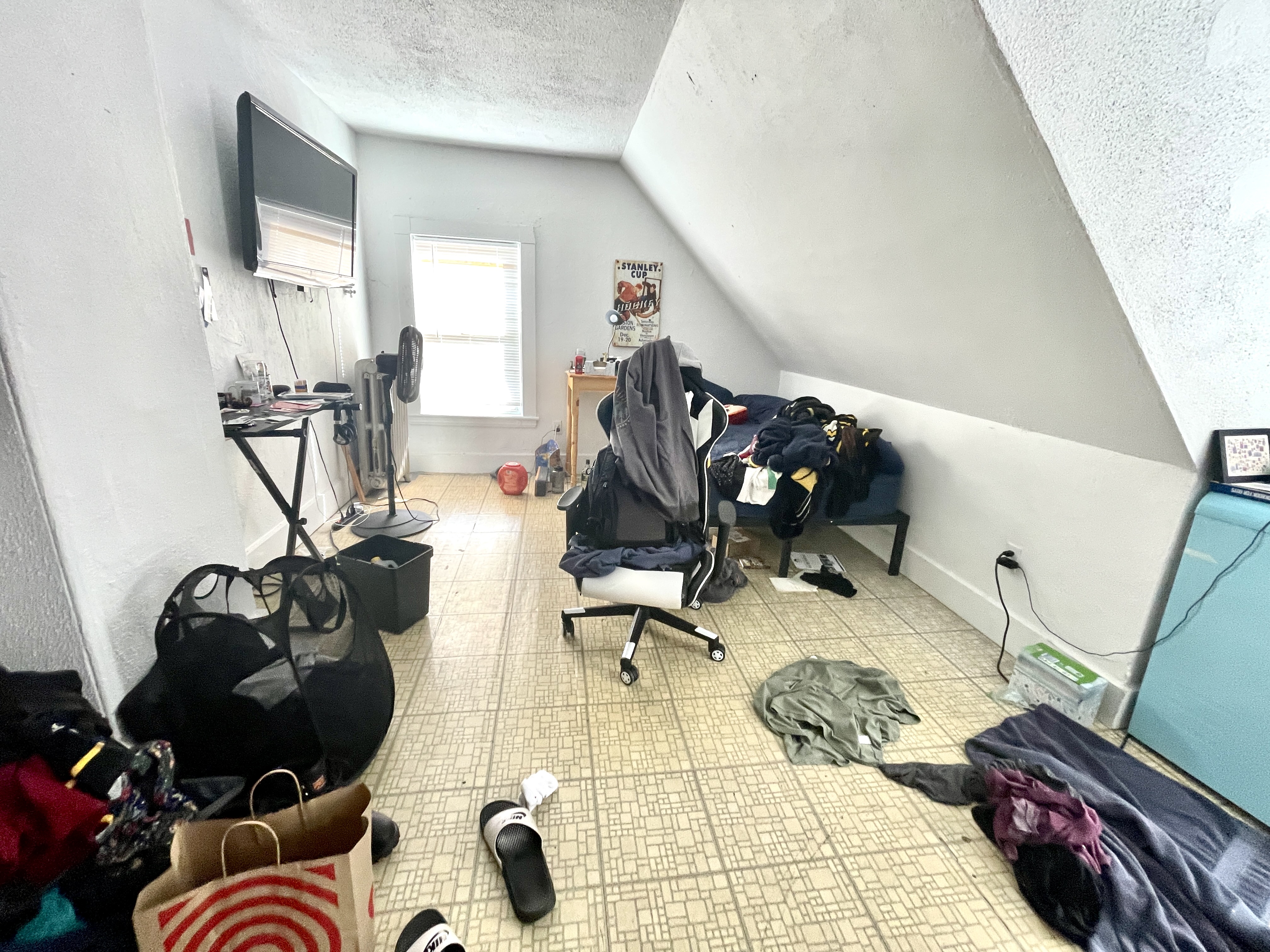 14 Pratt St, Allston