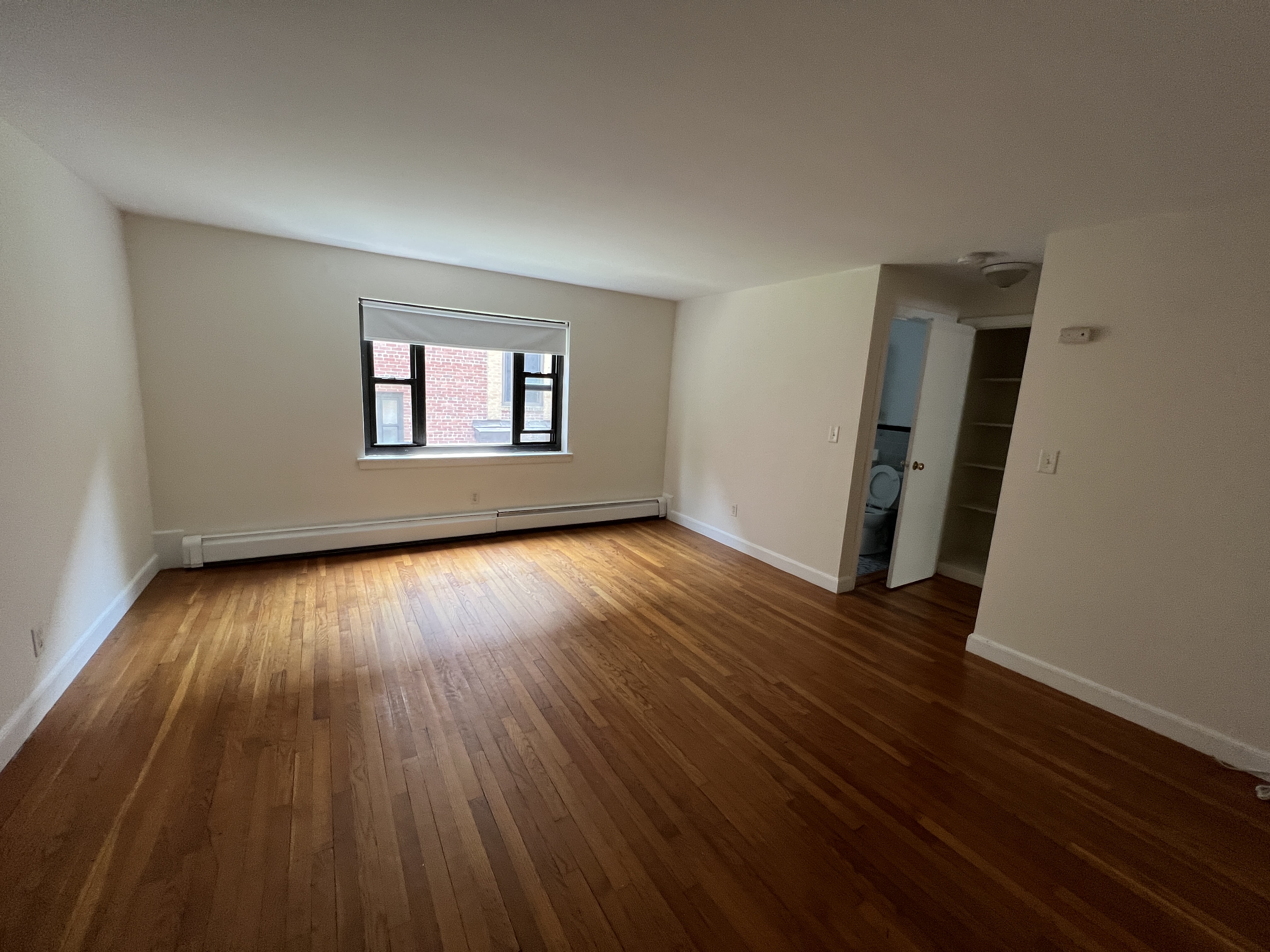 44 Harvard Ave, Harvard Avenue