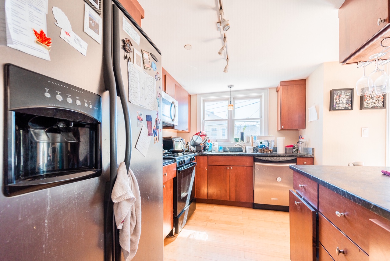 2 Boylston St, Jamaica Plain