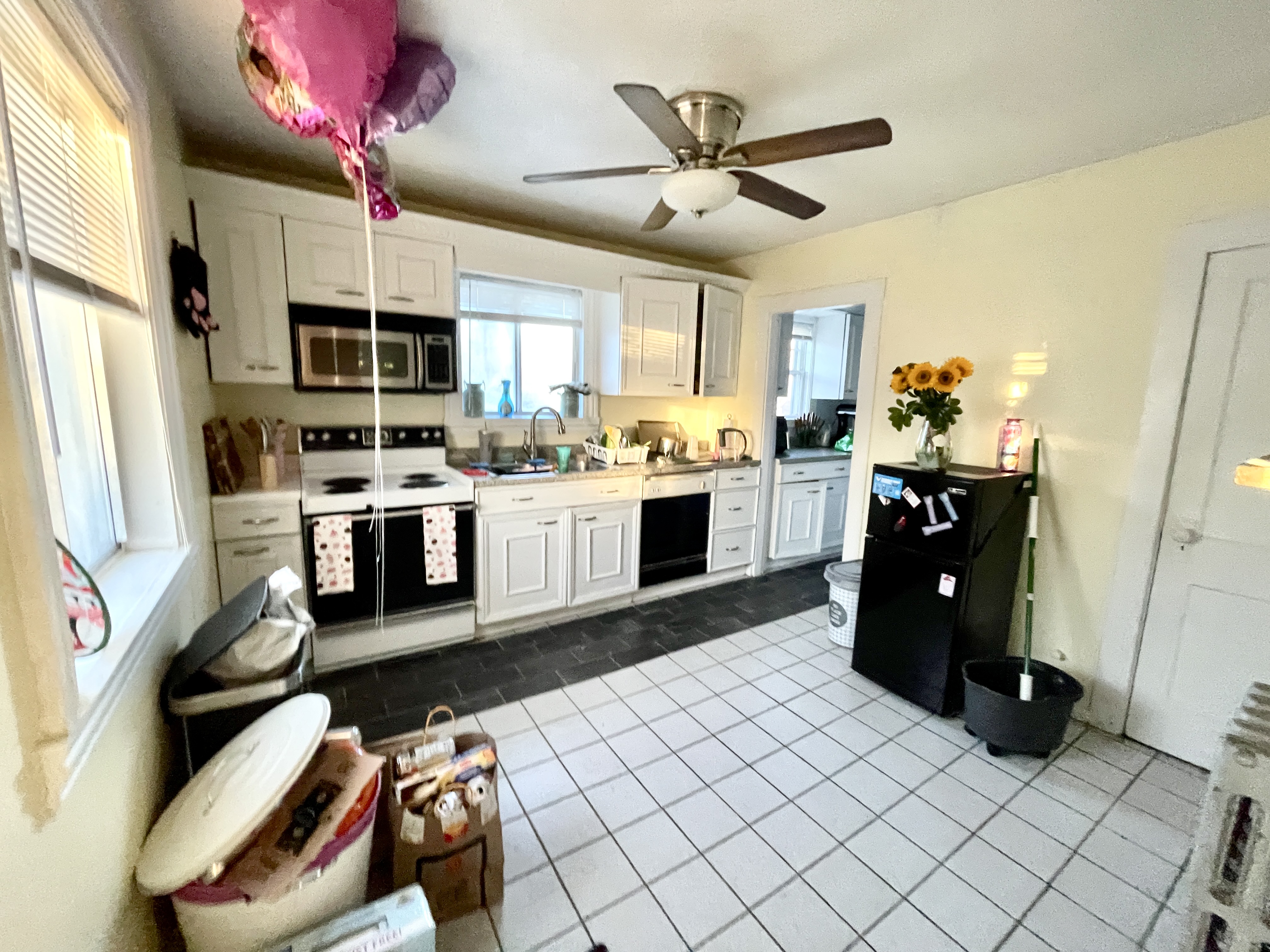 98 Beechcroft St, Brighton