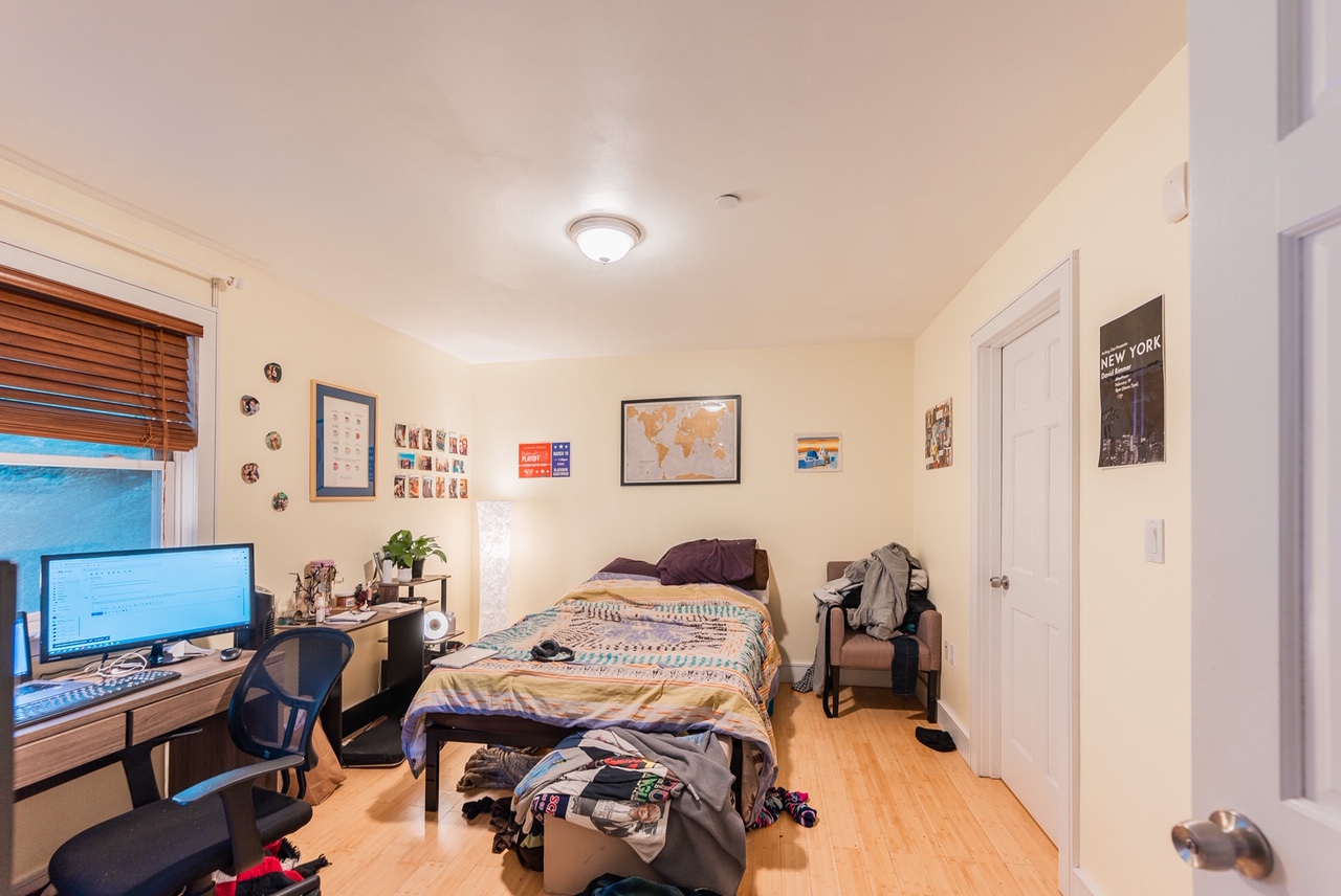 2 Boylston St, Jamaica Plain