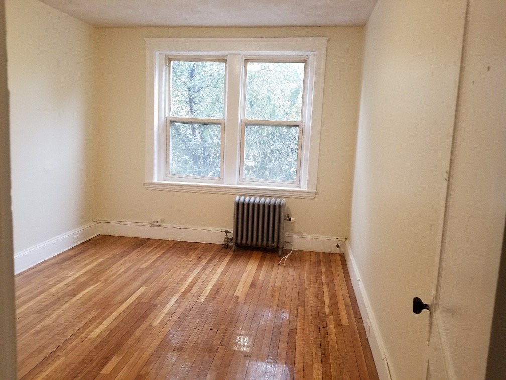 241 Freeman St, North Brookline