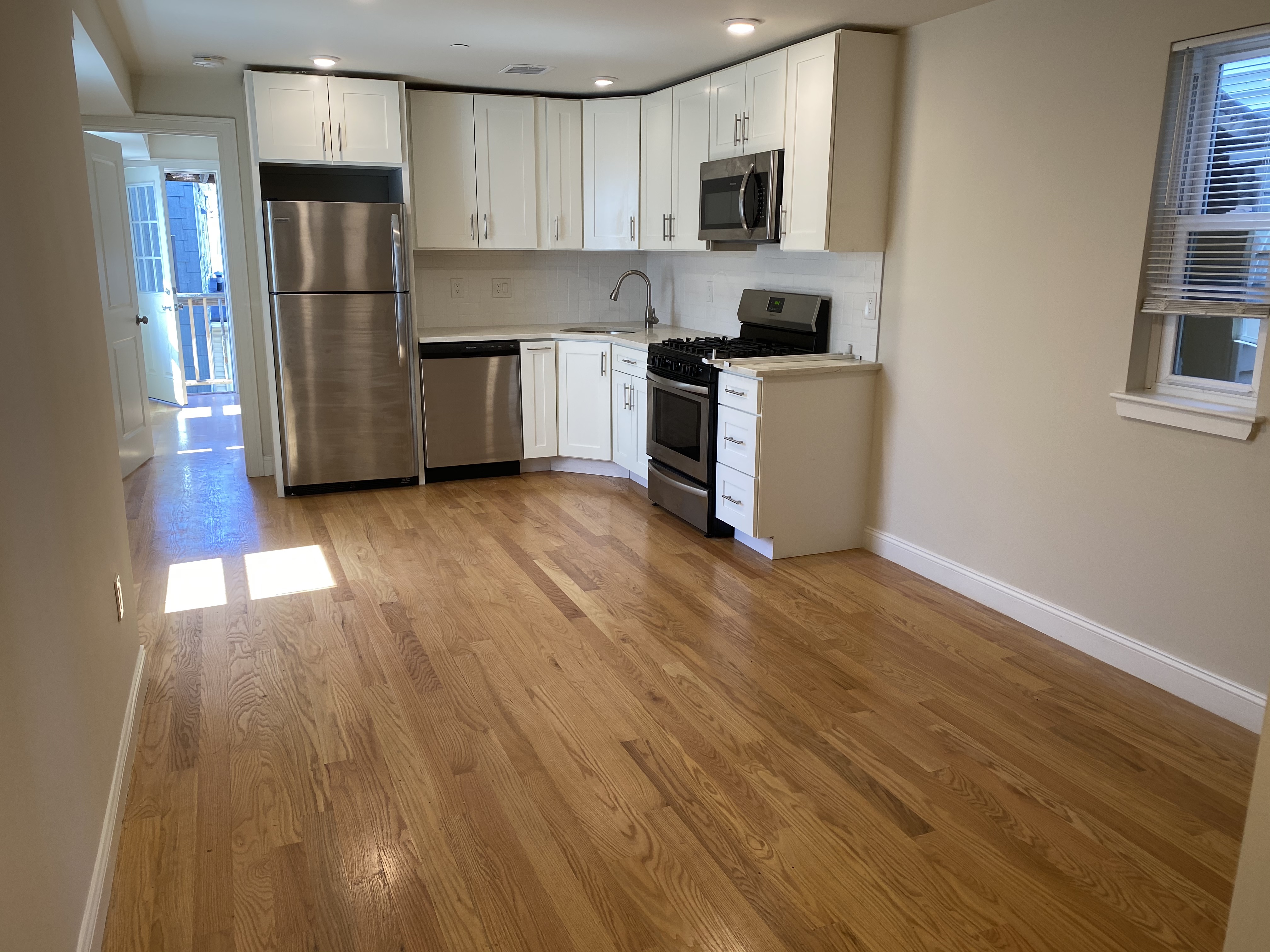 7 8th St, East Cambridge