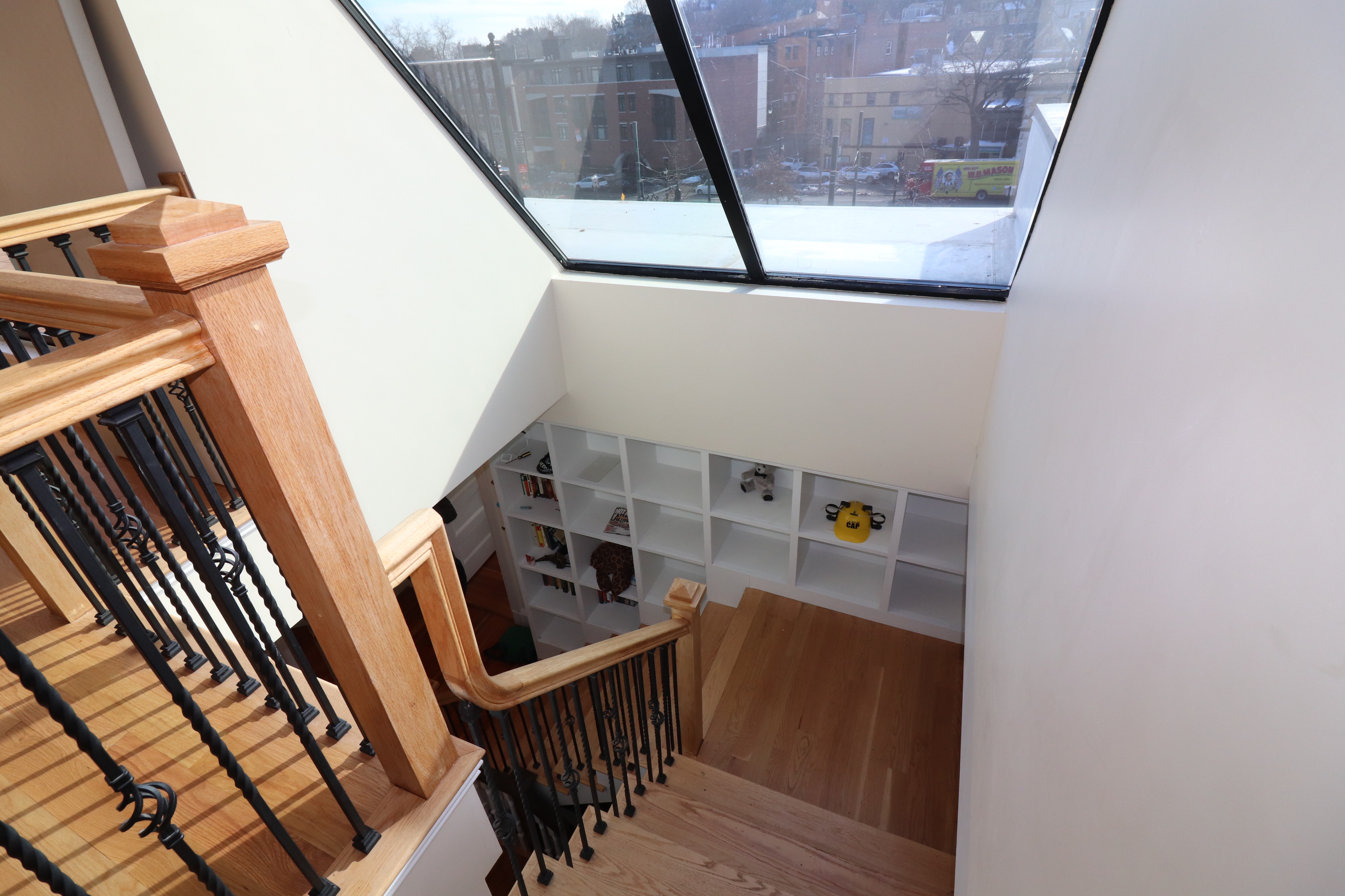 1616 Beacon St, Washington Square