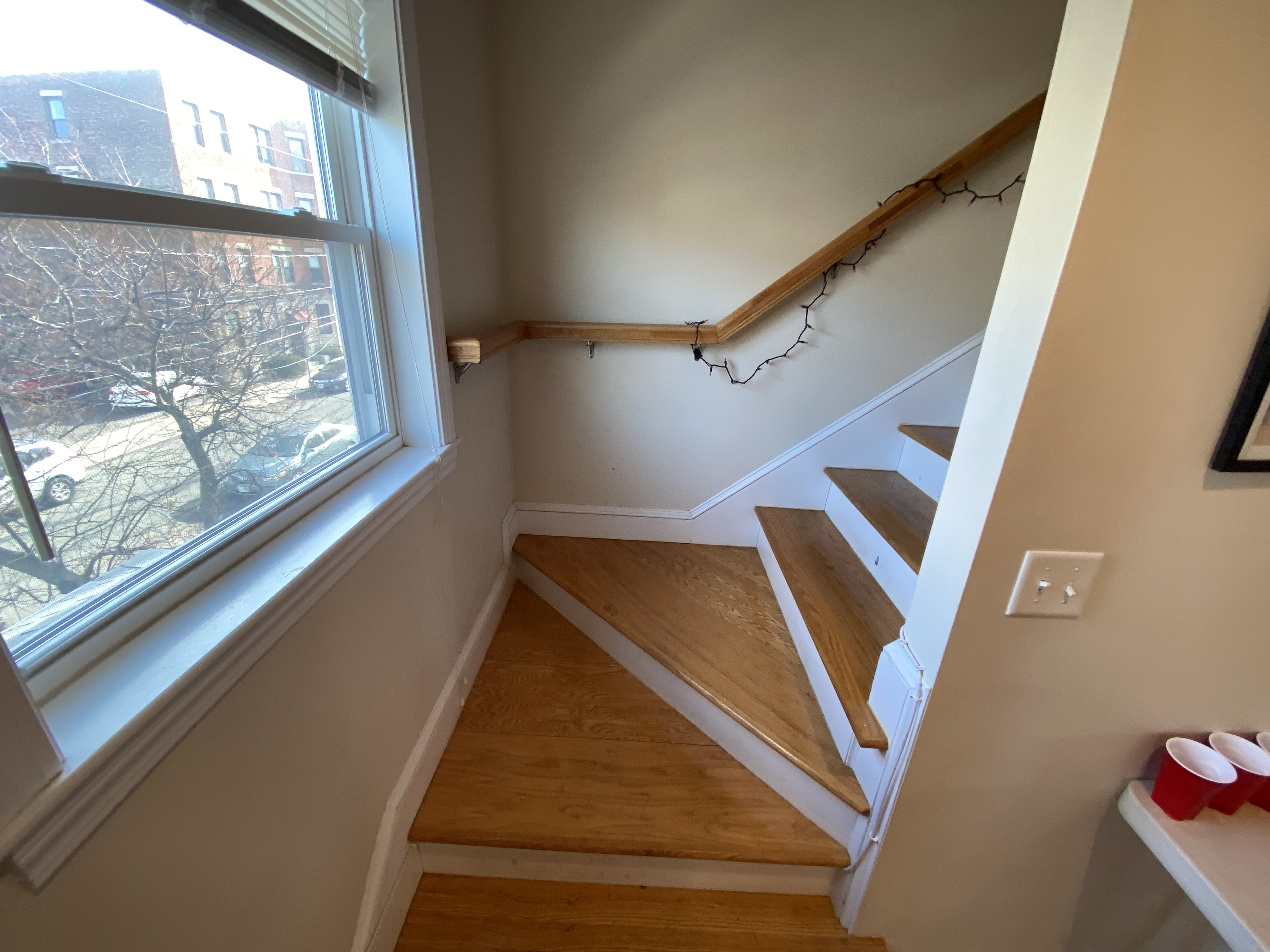 87 Linden St, Allston