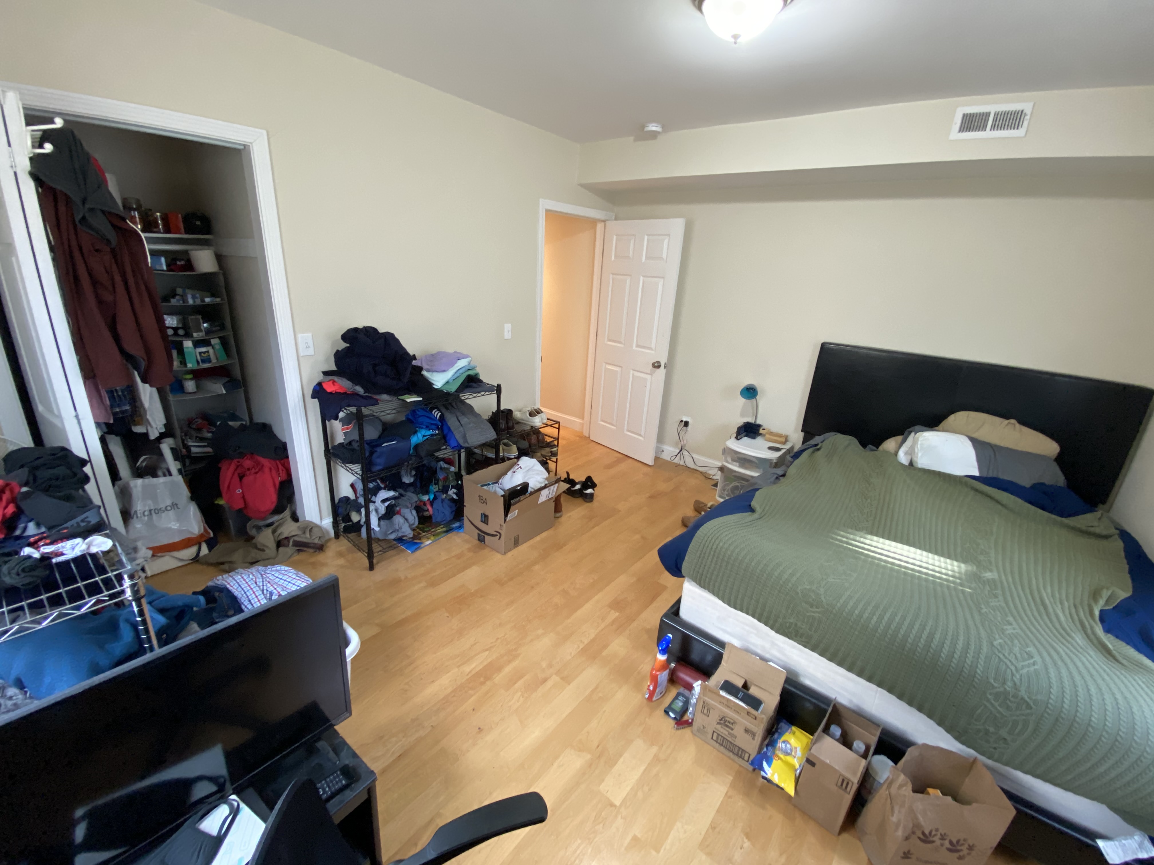 87 Linden St, Allston