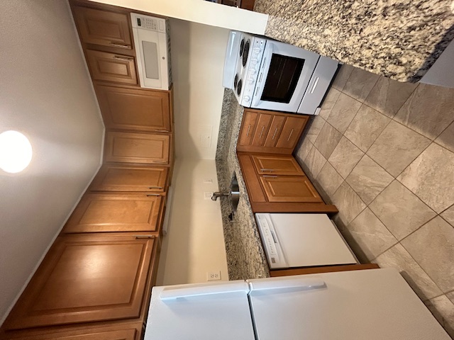 53 Parkman St, North Brookline