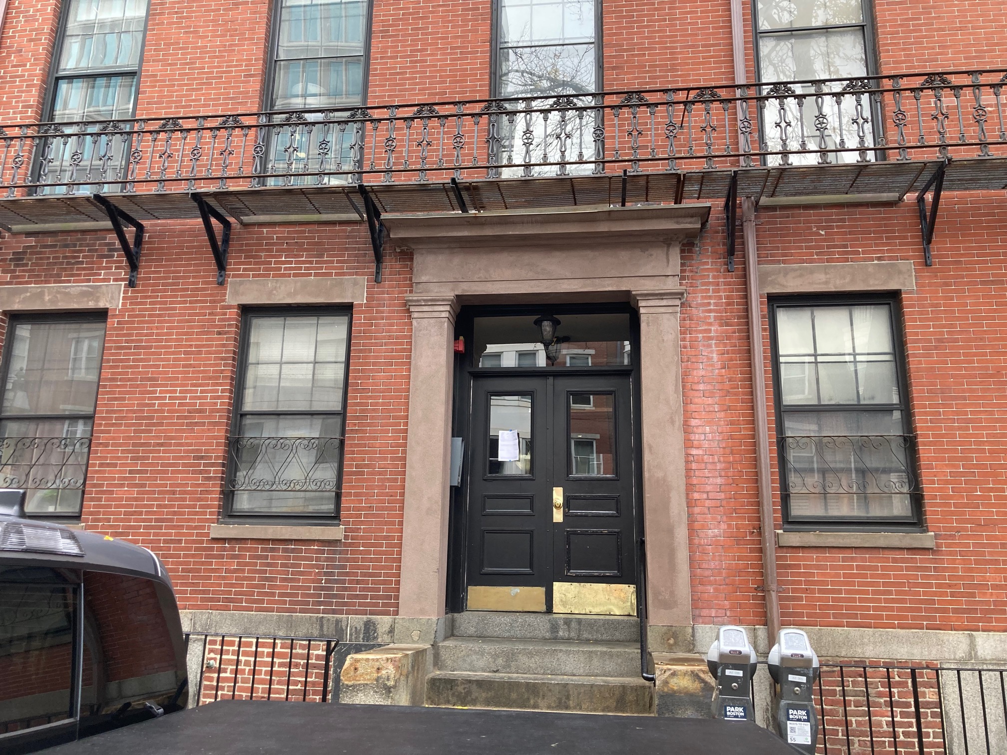 17 Bowdoin, Beacon Hill