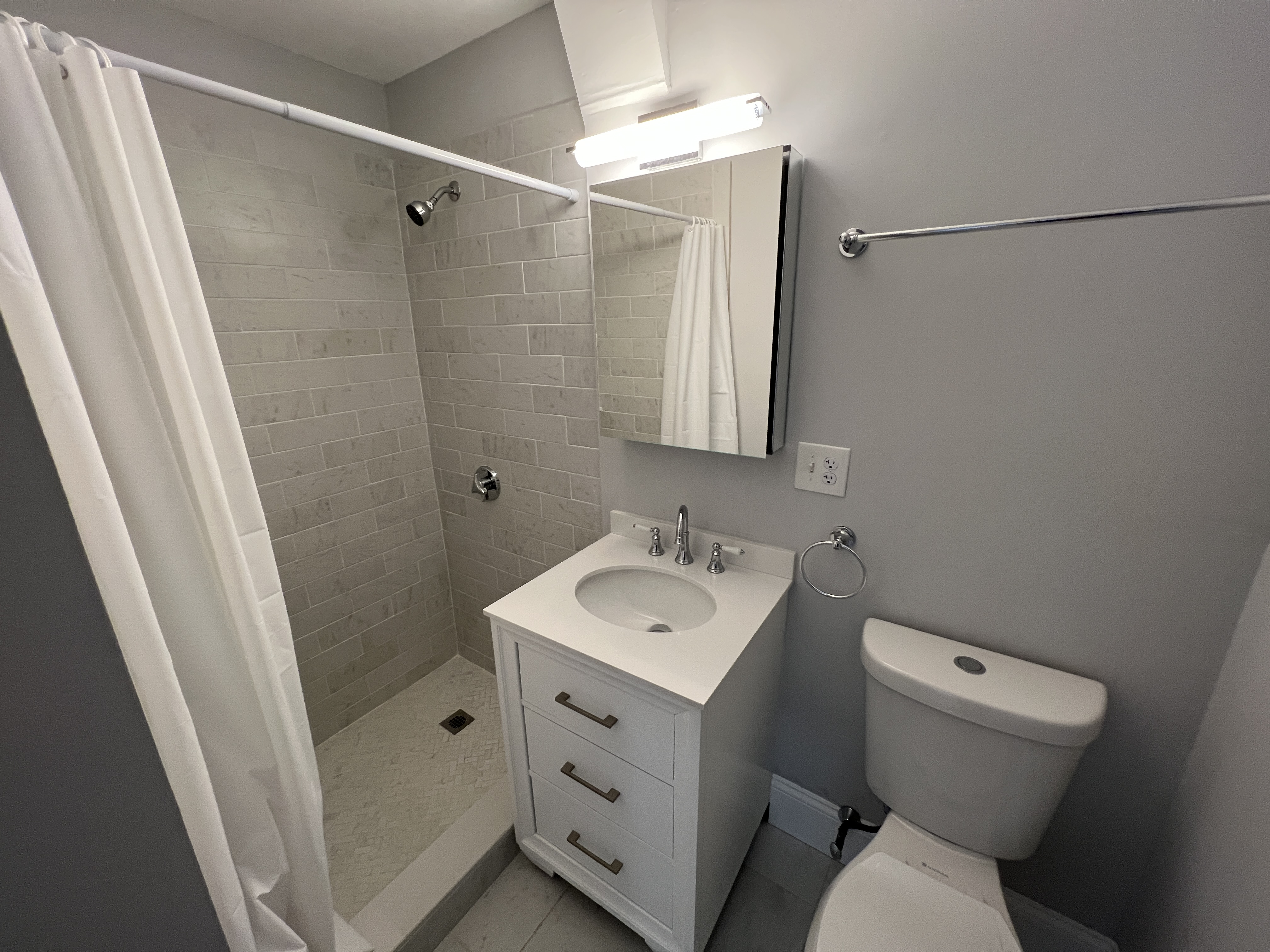 372 Oxford St, Porter Square