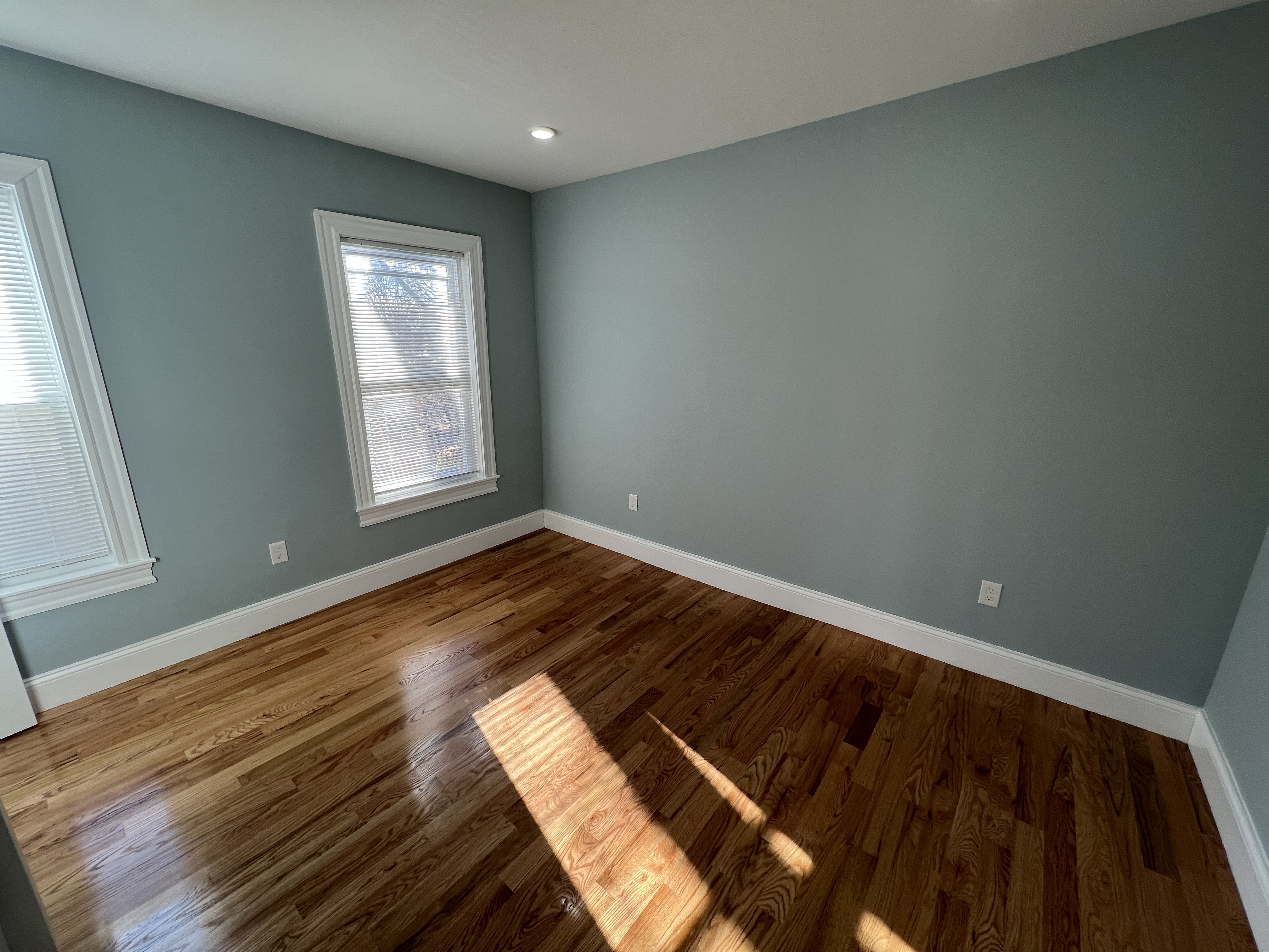 372 Oxford St, Porter Square