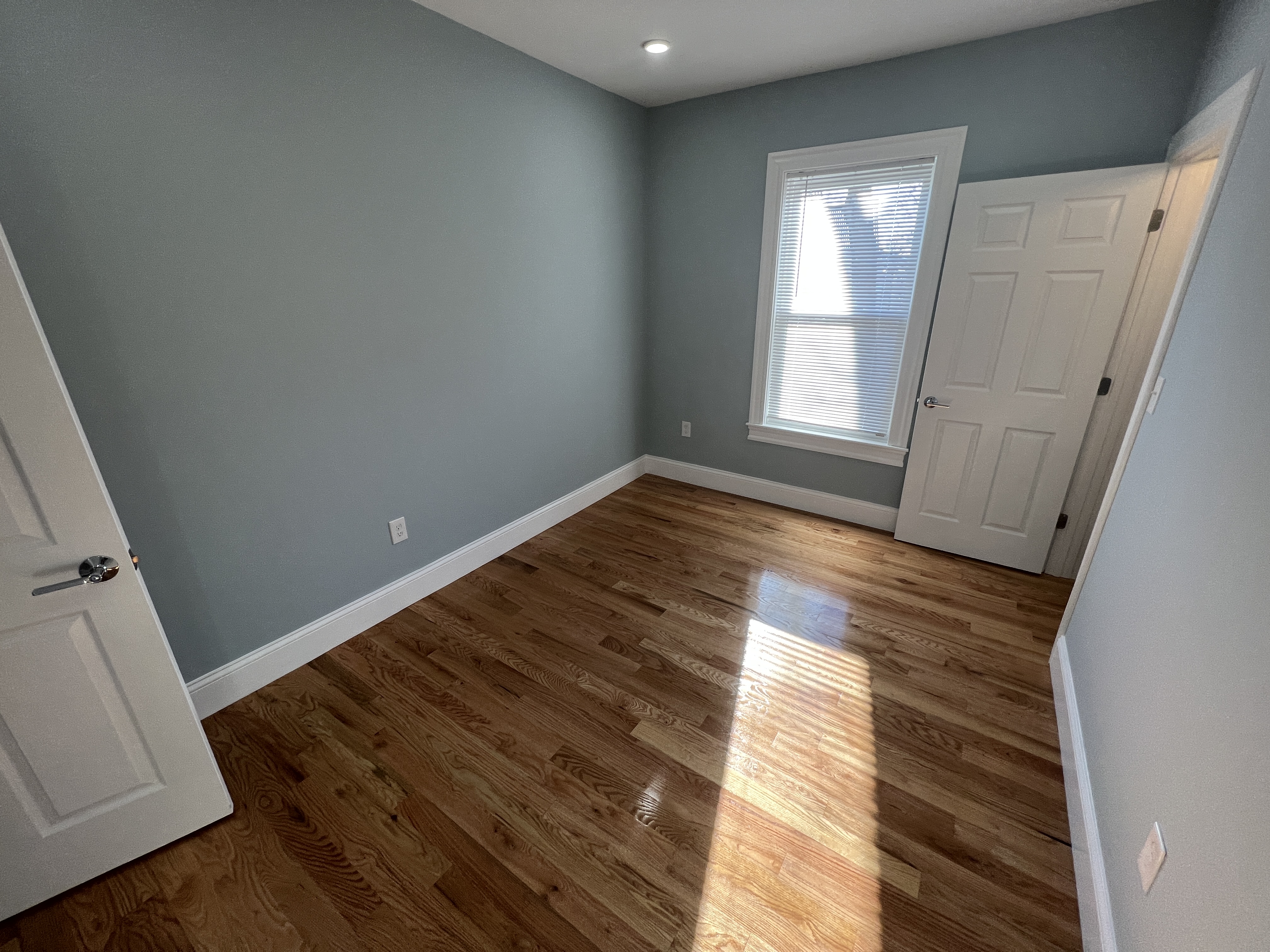 372 Oxford St, Porter Square