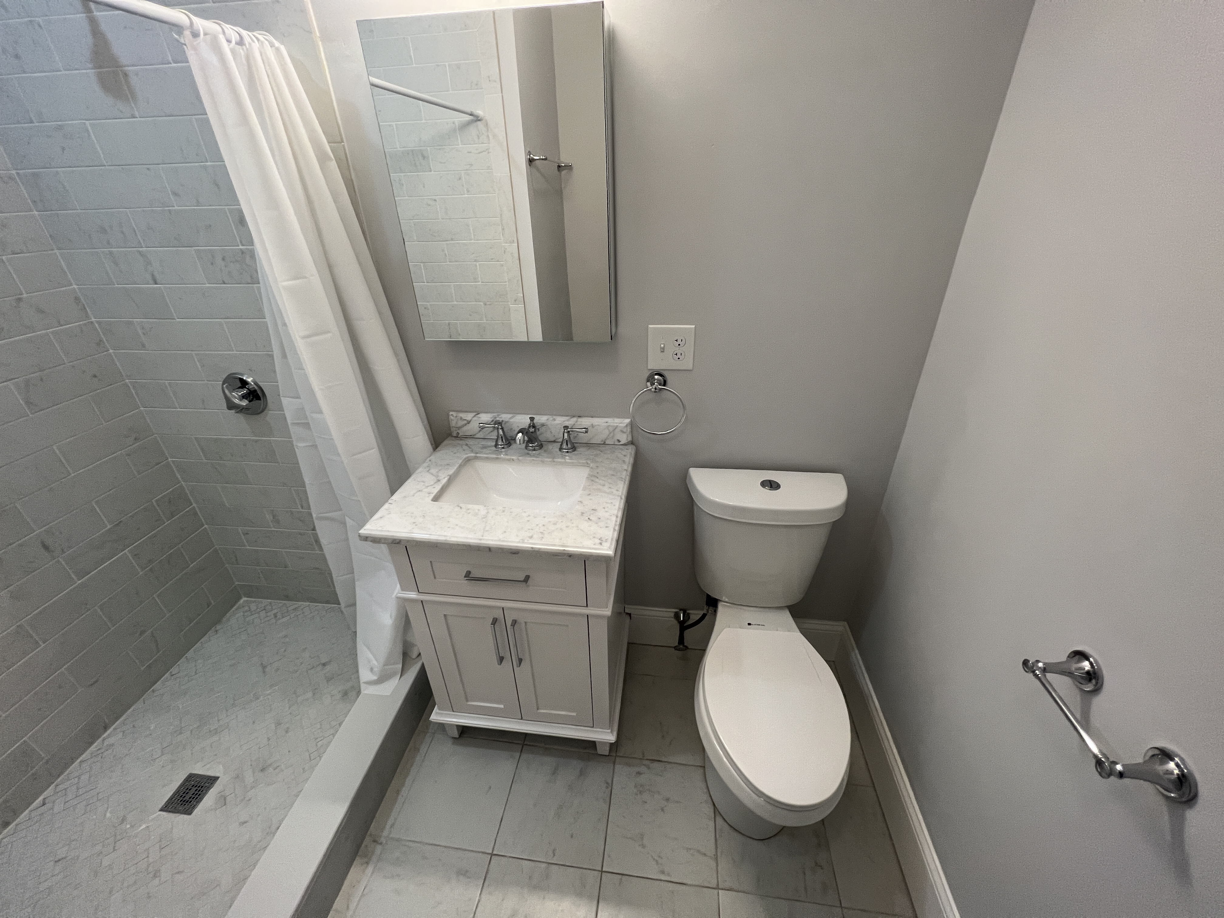 372 Oxford St, Porter Square