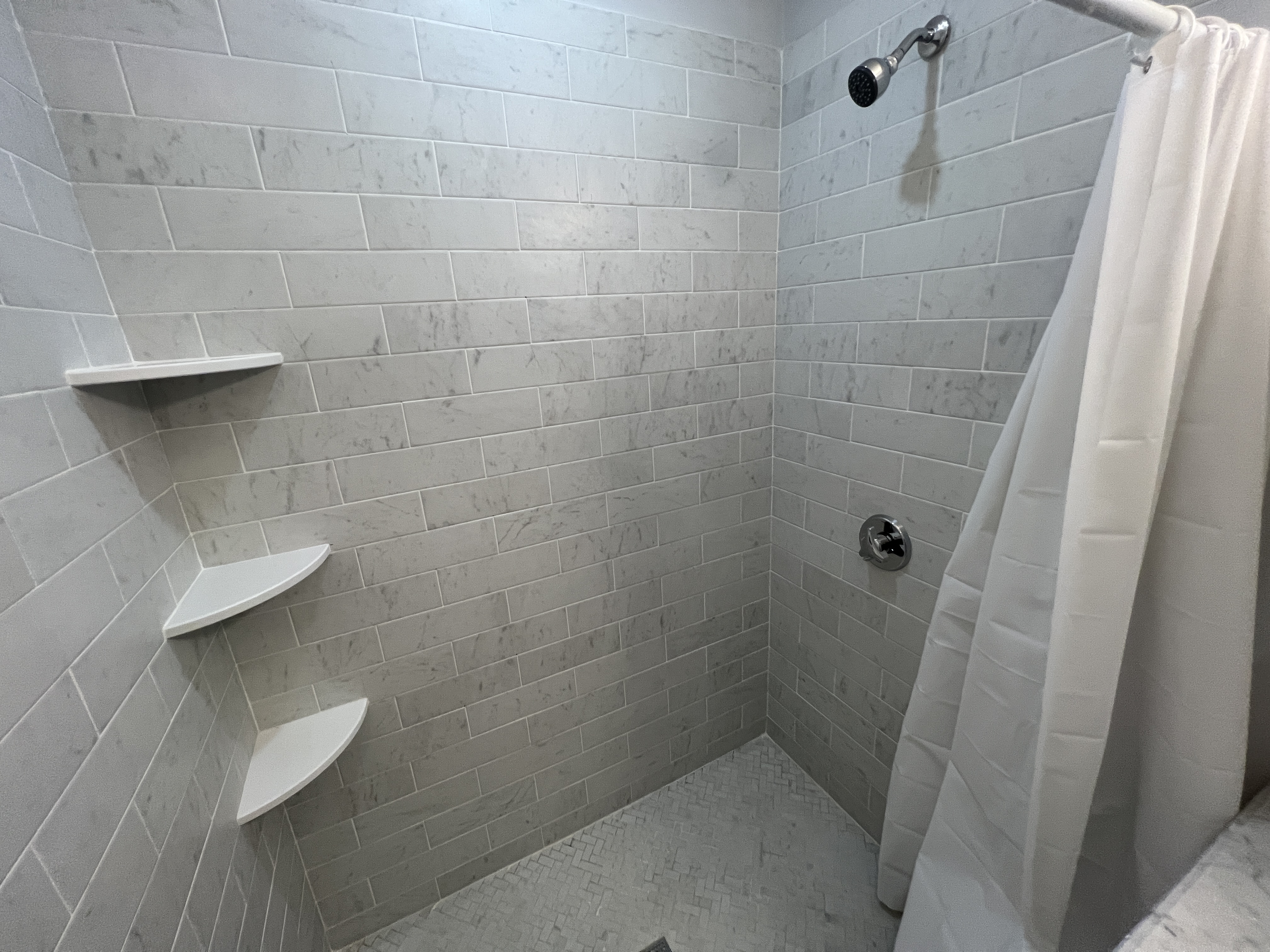 372 Oxford St, Porter Square