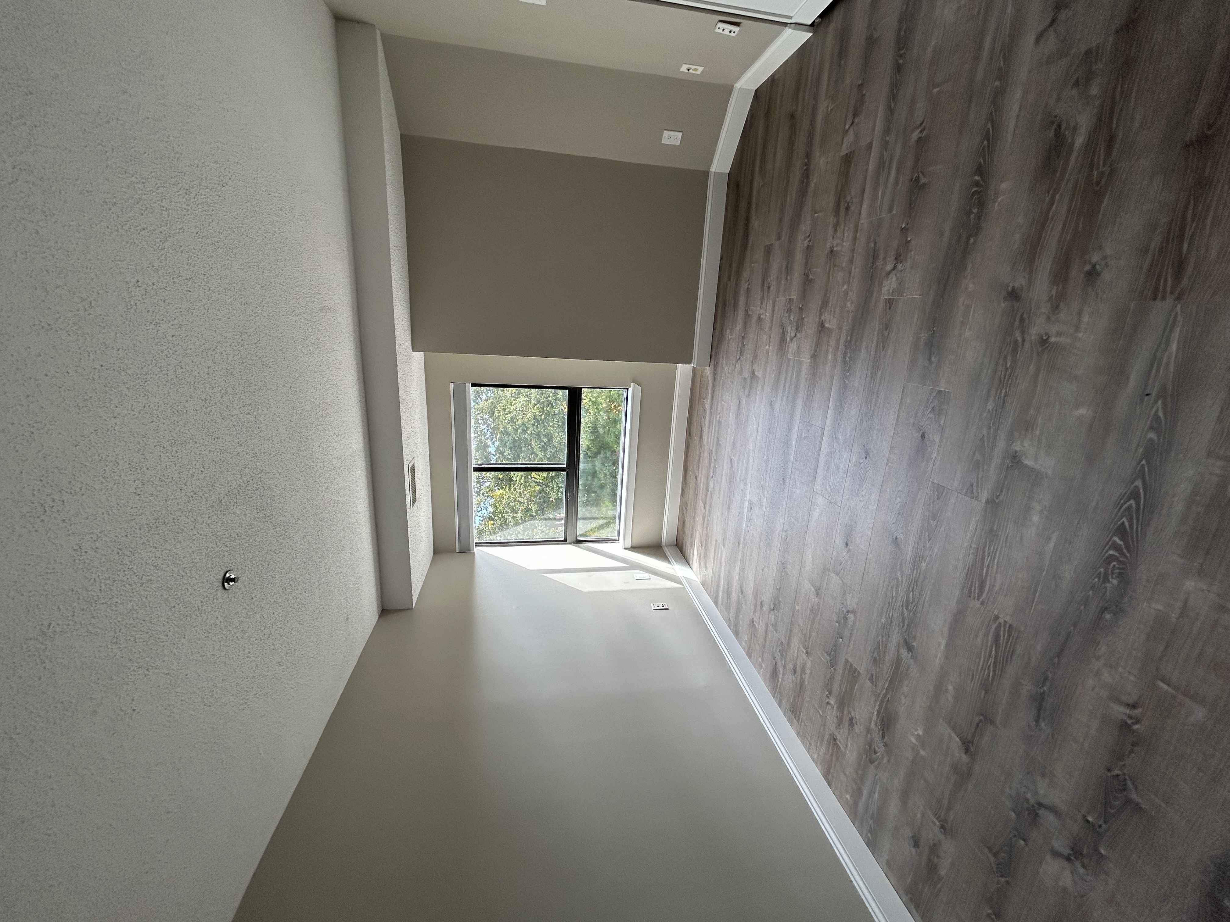 1111 Beacon St, Longwood