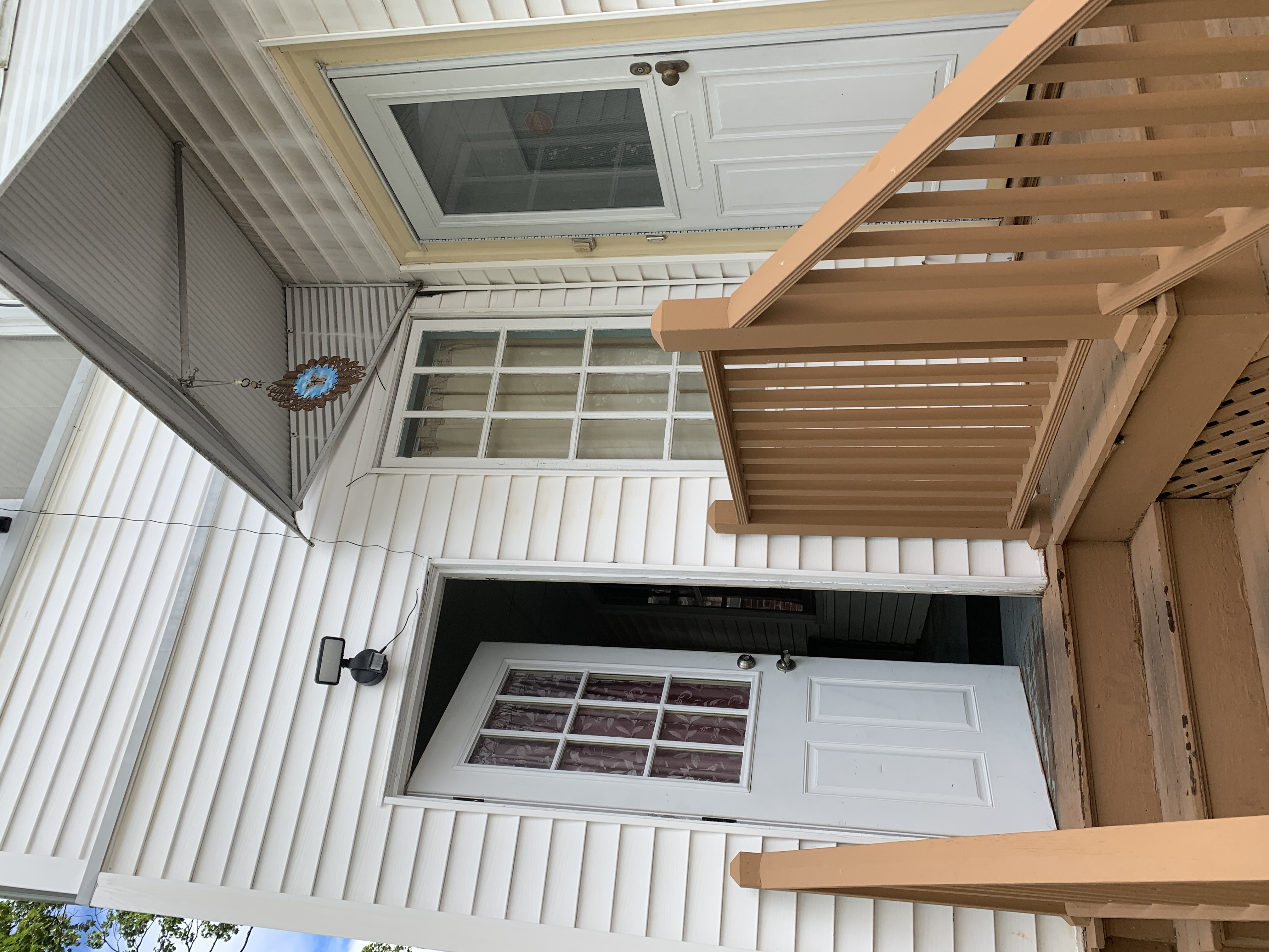 127 Selwyn St, Roslindale