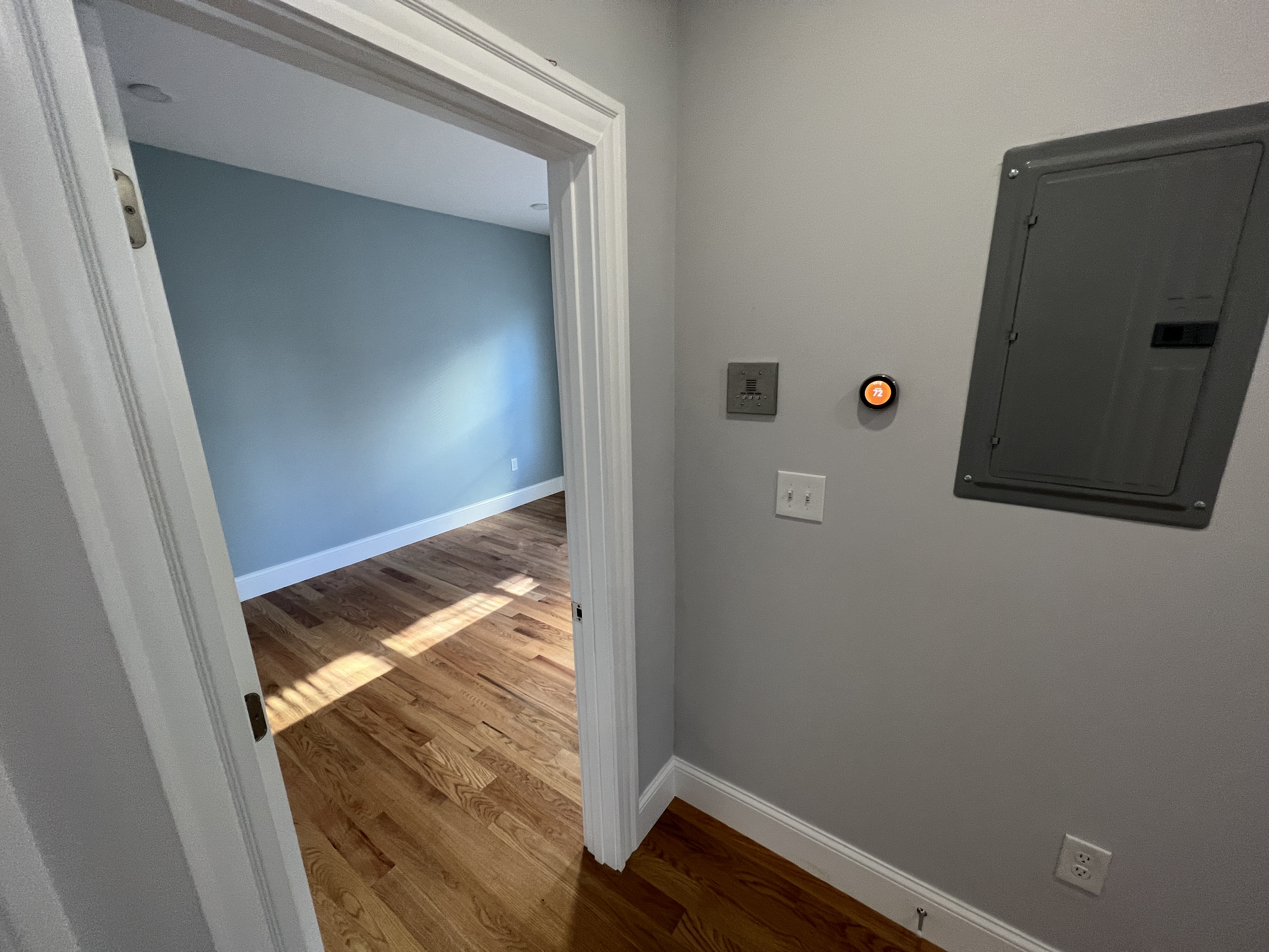 374 Oxford St, Porter Square