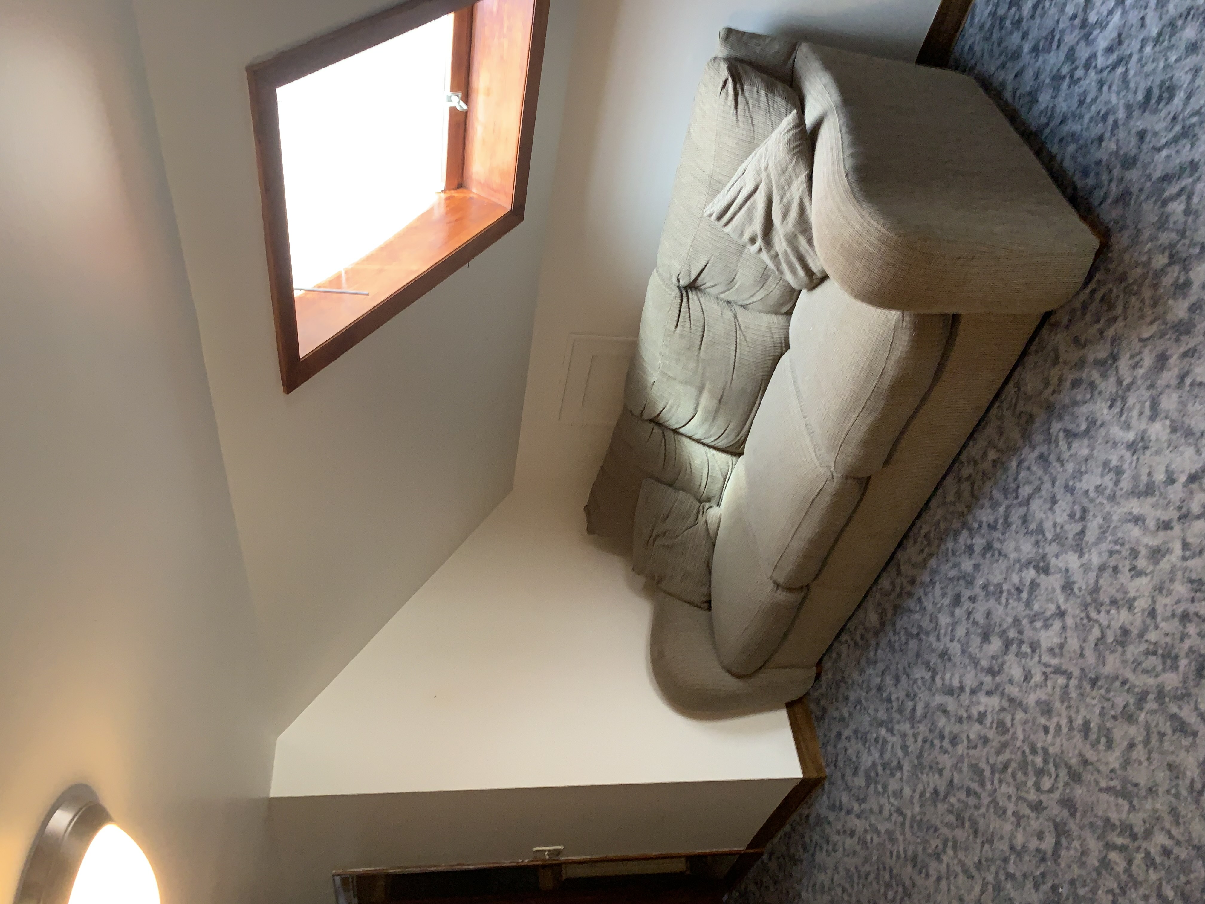 127 Selwyn St, Roslindale