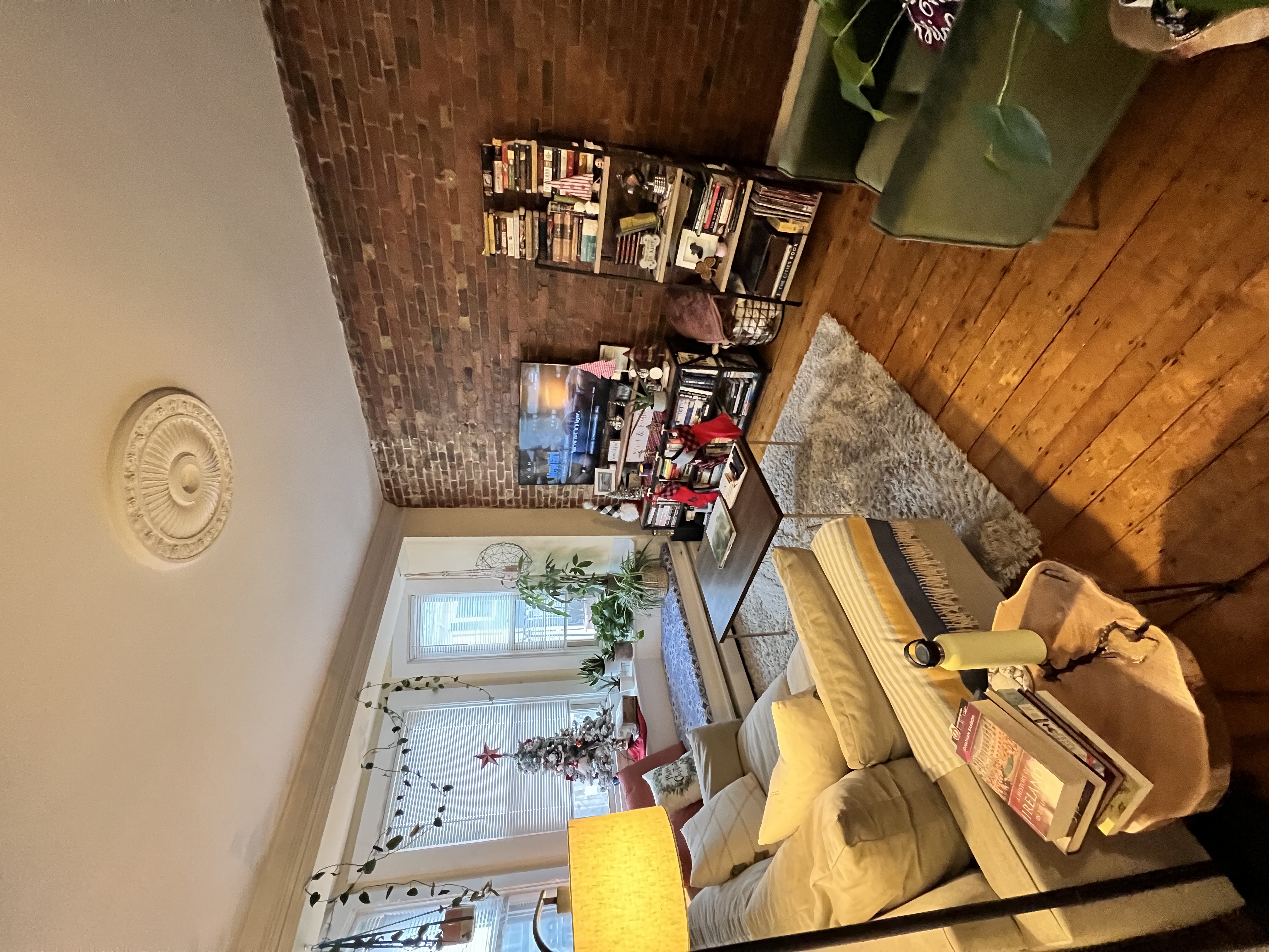 2 Pearl St, Charlestown