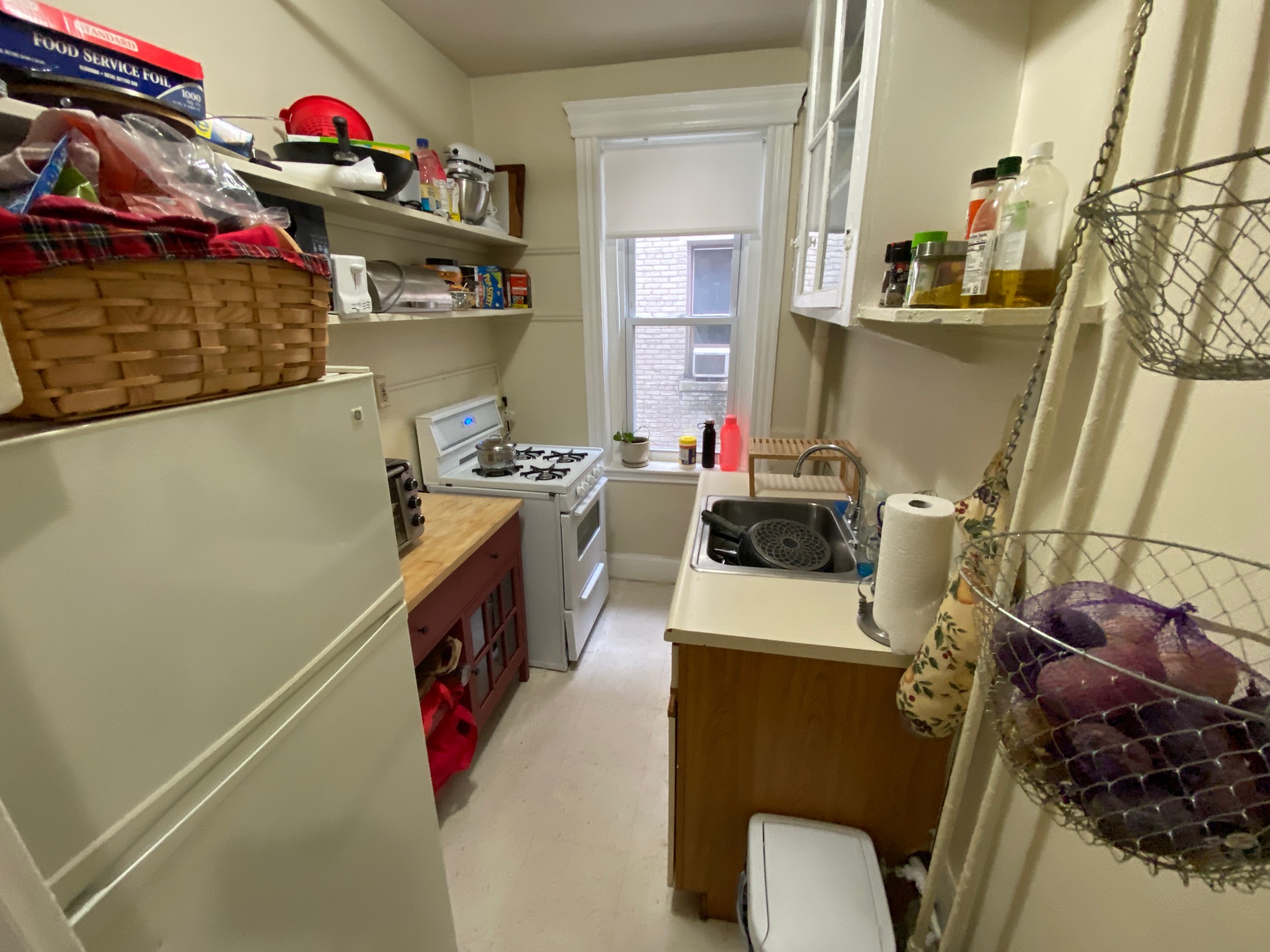 368 Riverway, Mission Hill