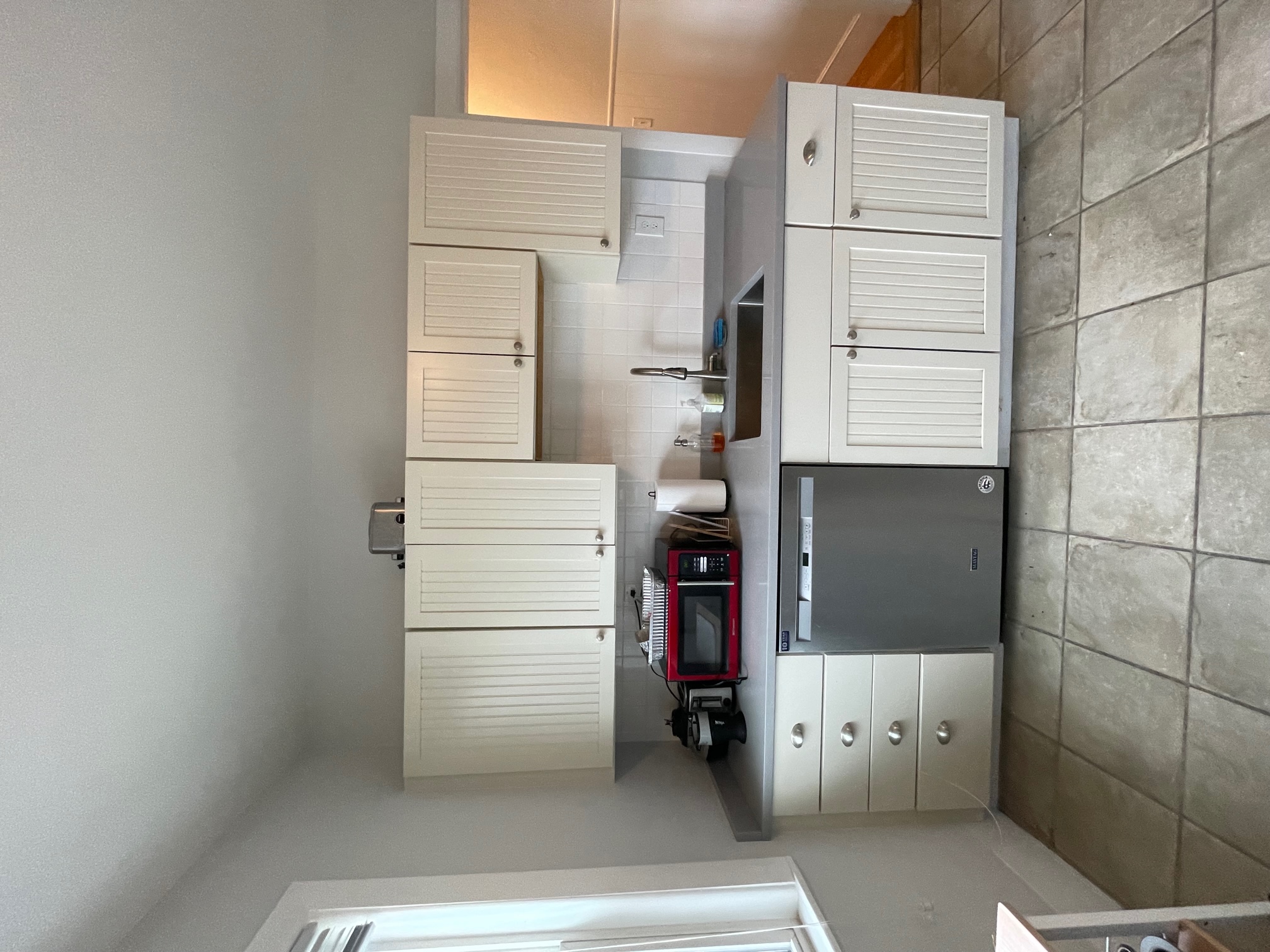 69 Raymond Ave, Teele Square